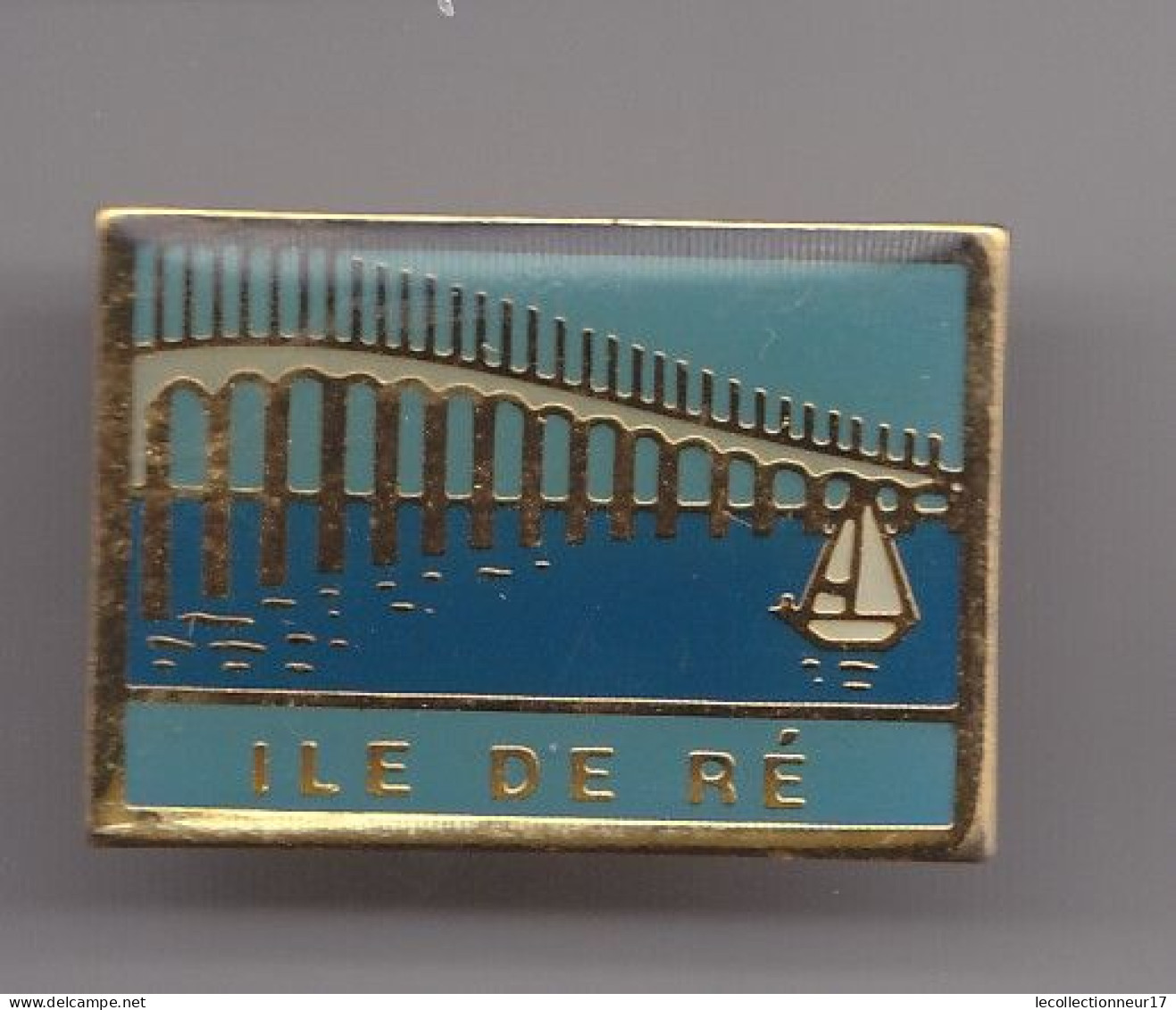 Pin's Ile De Ré Réf 7909JL - Cities