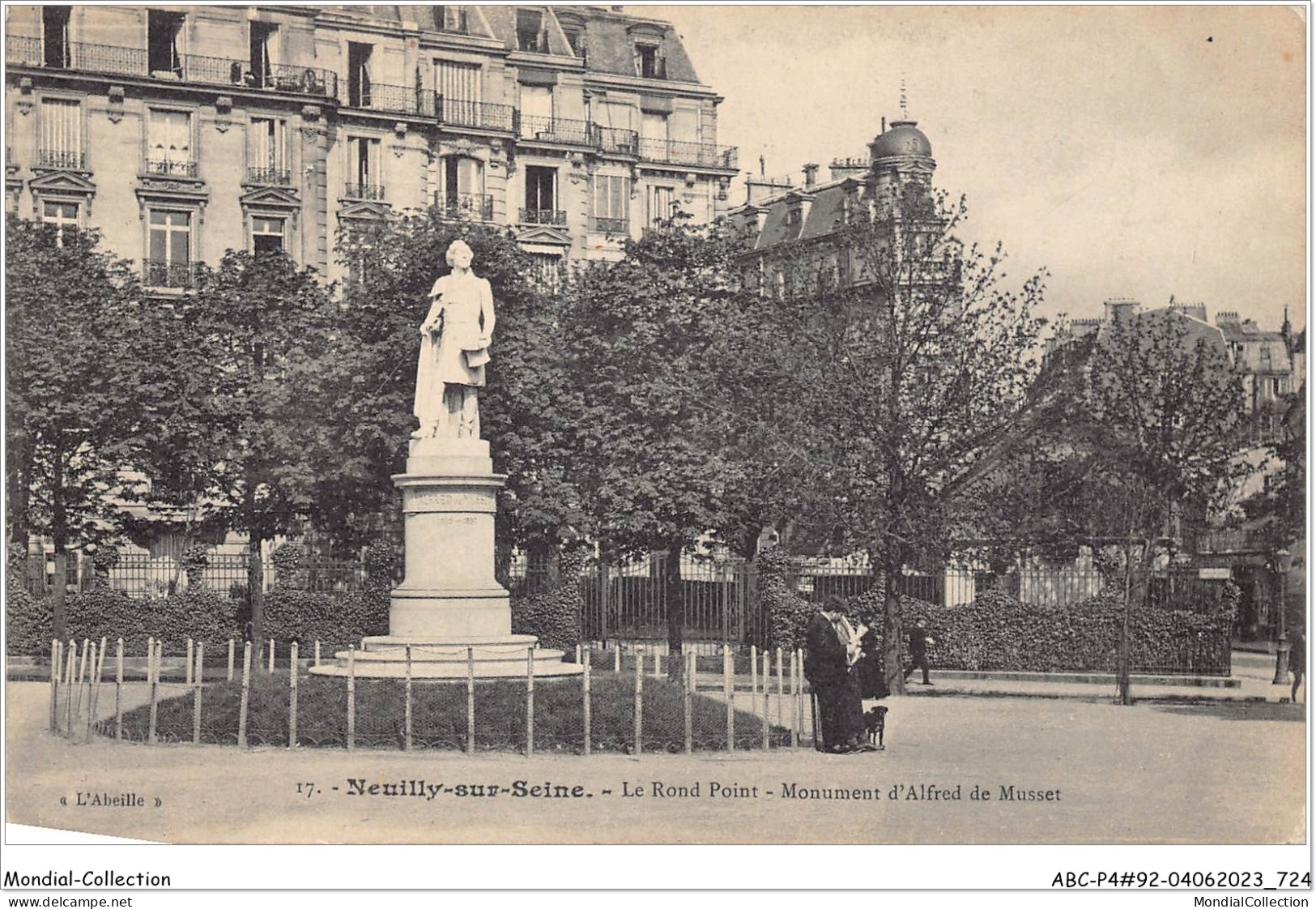 ABCP4-92-0339 - NEUILLY-SUR-SEINE - Le Rond Point - Monument D'Alfred De Musset - Neuilly Sur Seine