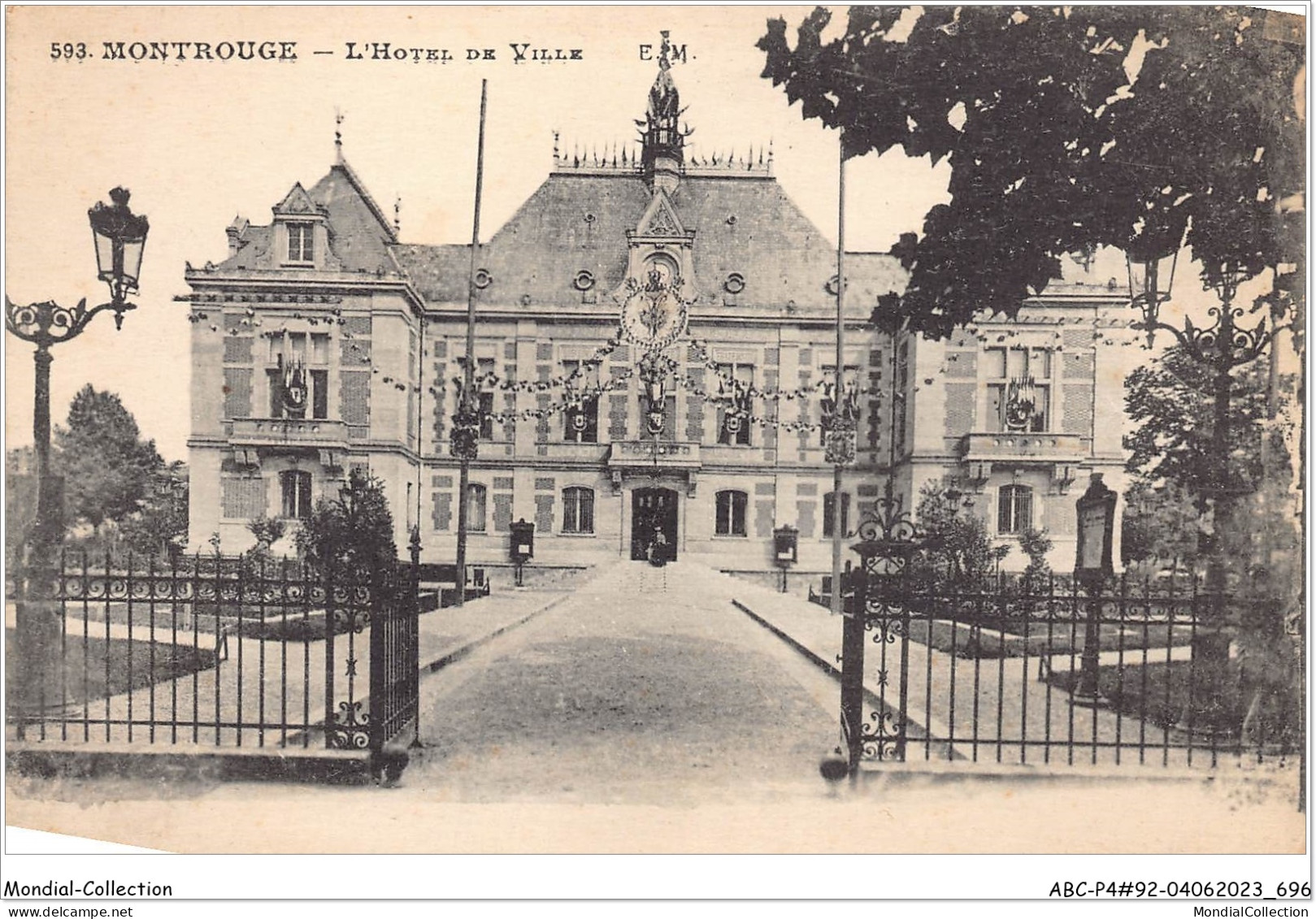 ABCP4-92-0325 - MONTROUGE - L'Hôtel De Ville - Montrouge