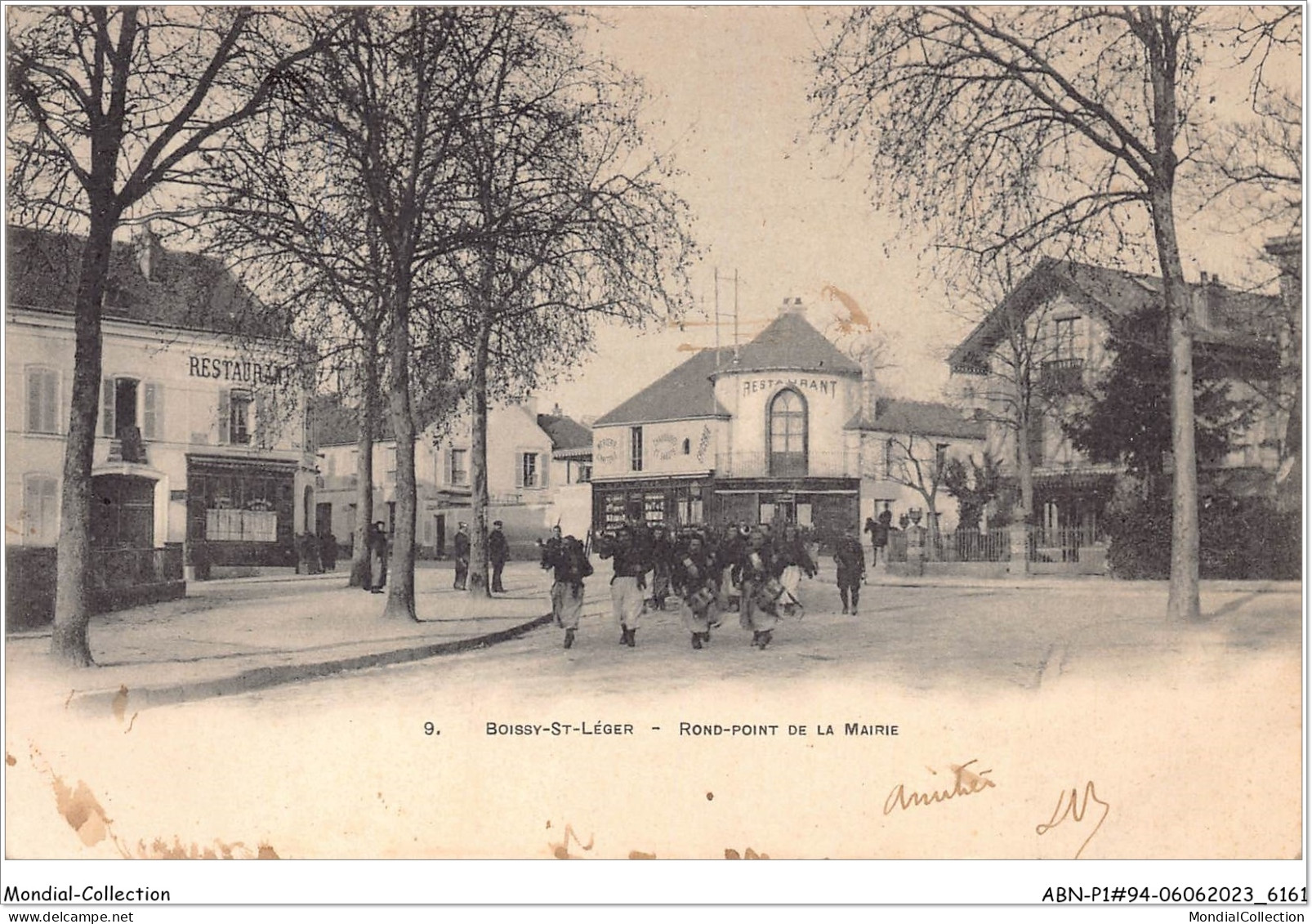 ABNP1-94-0009 - BOISSY-SAINT-LEGER - Rond Point De La Mairie - Boissy Saint Leger