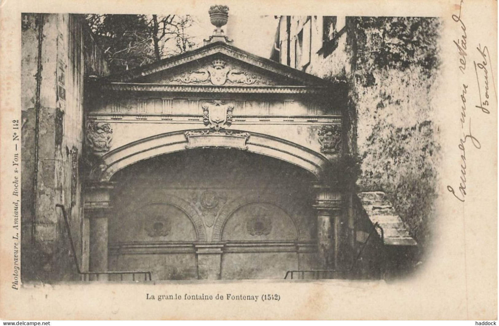 FONTENAY : LA GRANDE FONTAINE (1542) - Fontenay Le Comte