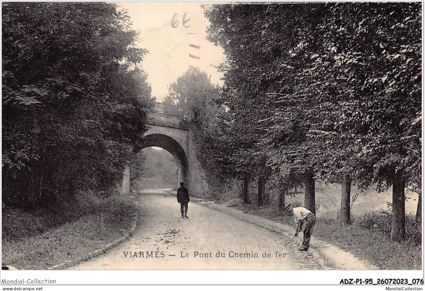 ADZP1-95-0039 - VIARMES - Le Pont Du Chemin De Fer - Viarmes