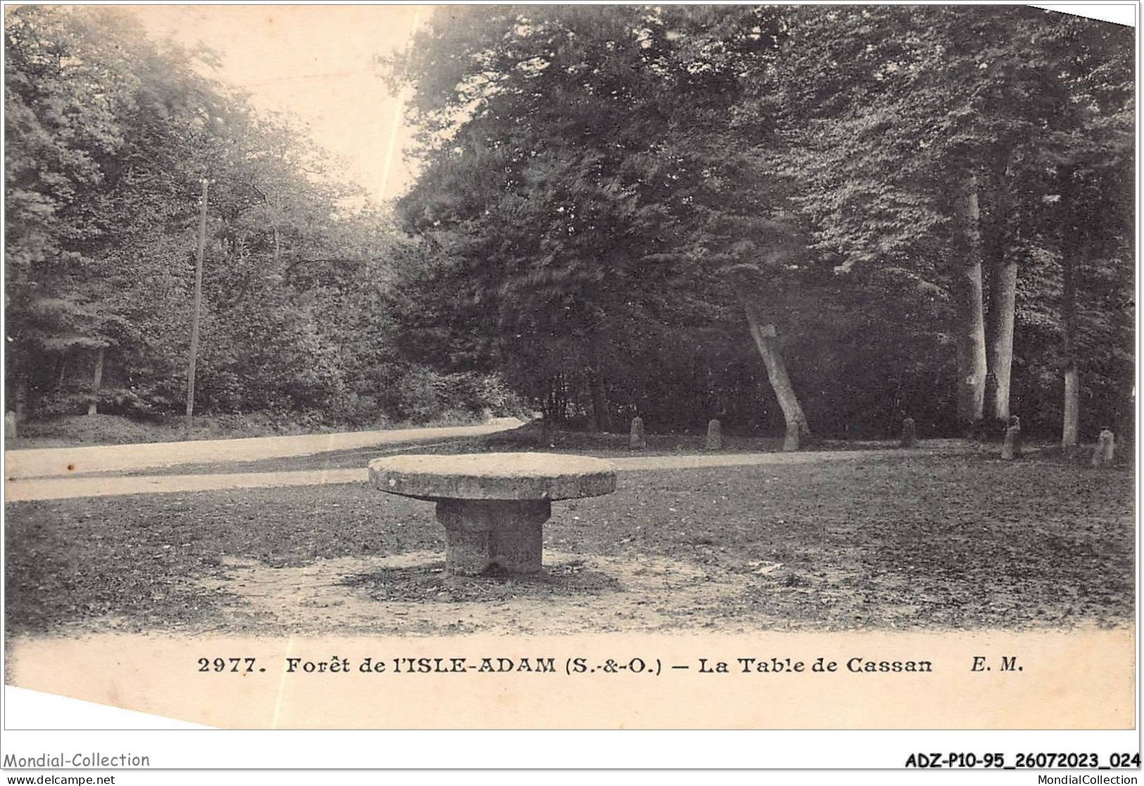 ADZP10-95-0779 - Forêt De L'ISLE-ADAM - La Table De Cassan - L'Isle Adam
