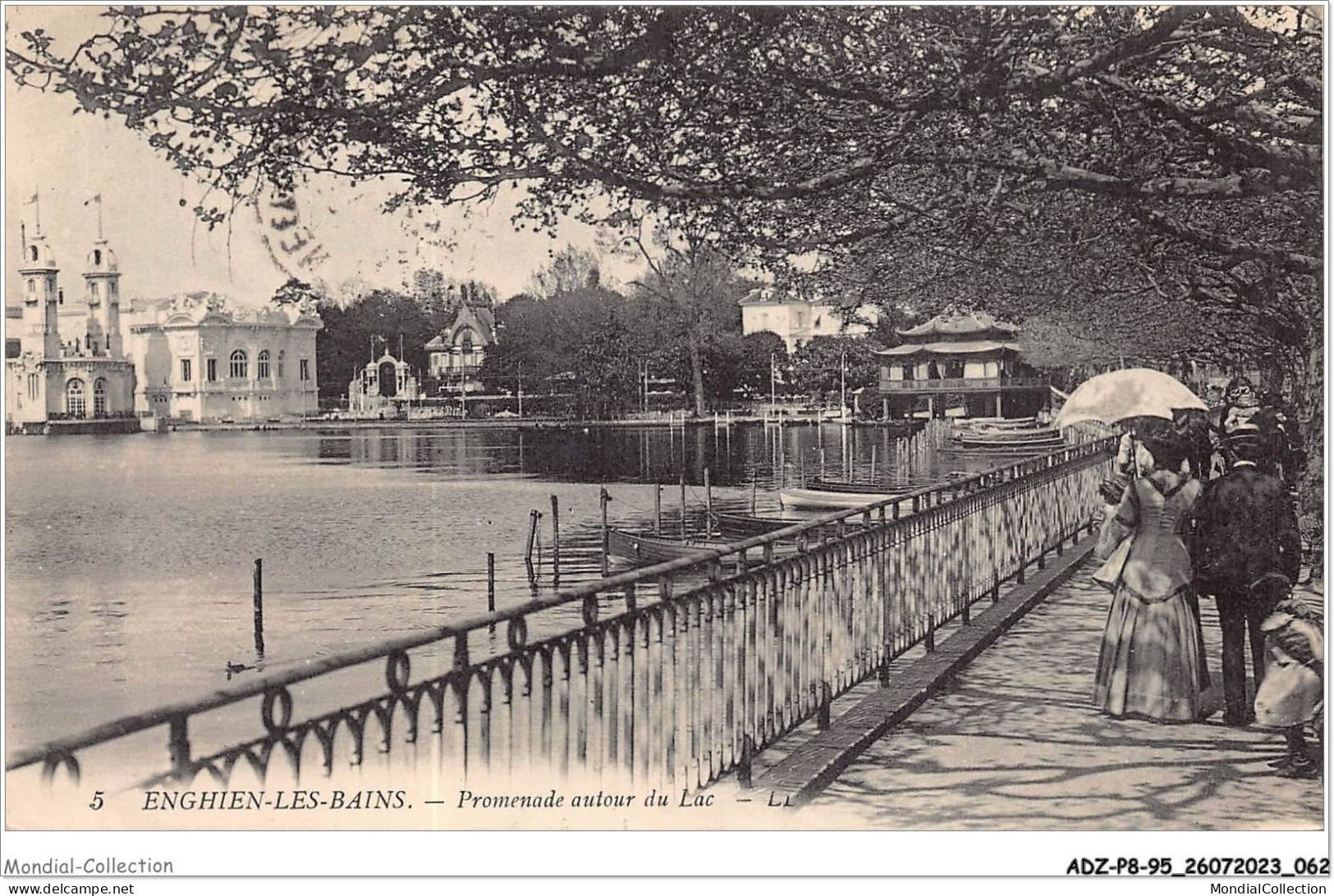 ADZP8-95-0631 - ENGHIEN-LES-BAINS - Promenade Autour Du Lac - Enghien Les Bains