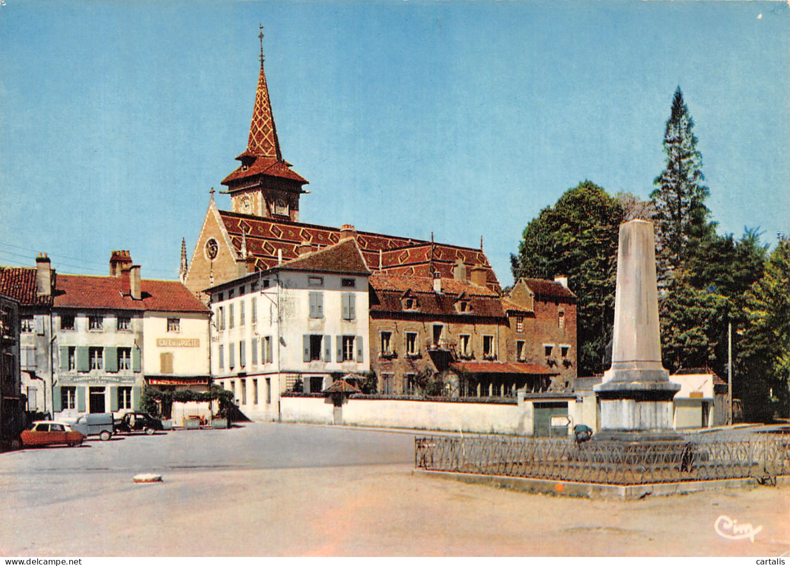 71-LOUHANS-N° 4414-C/0239 - Louhans