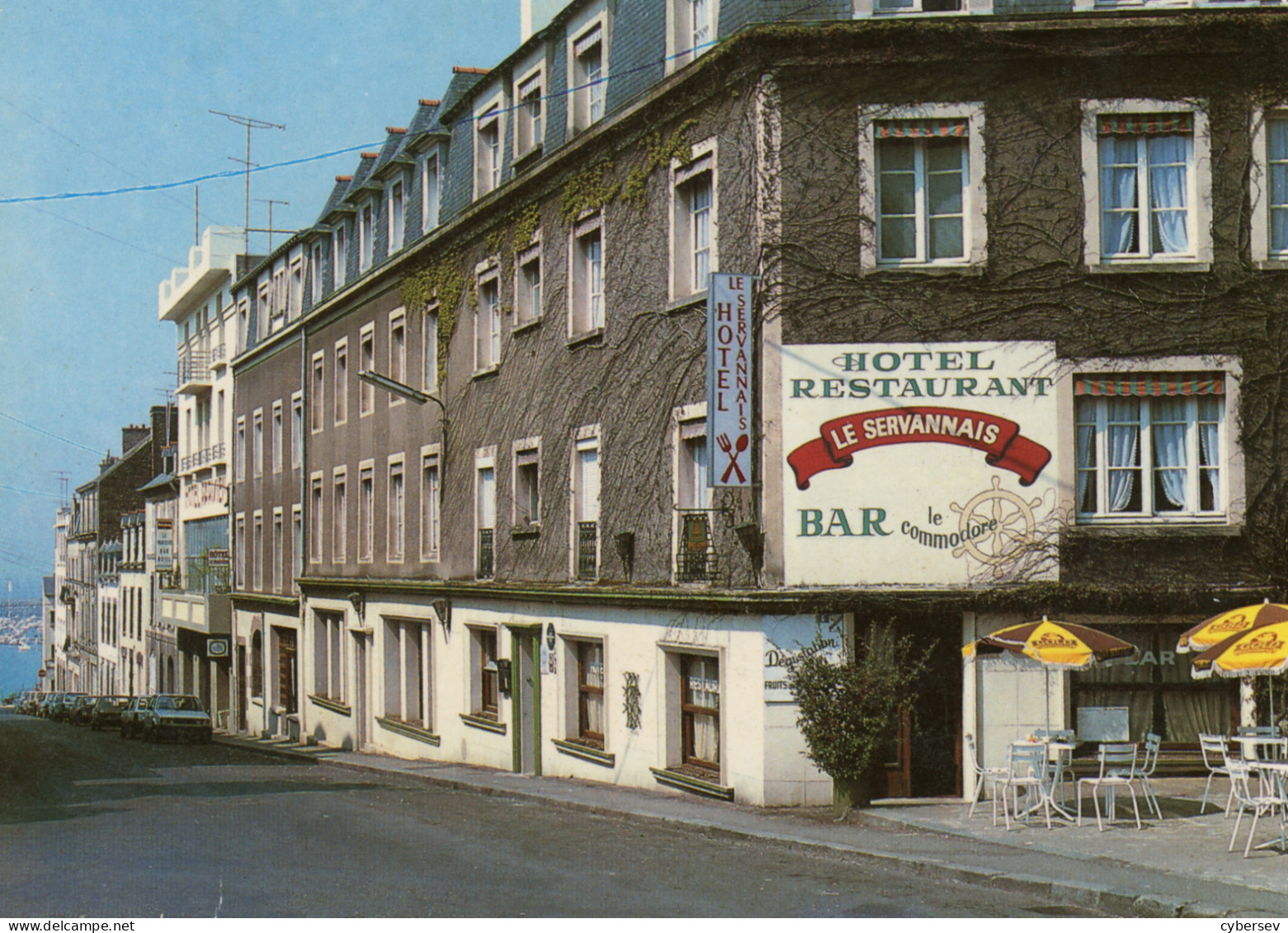 SAINT-SERVAN - Saint-Malo - Hôtel-Restaurant "Le Servannais" 4 Rue Amiral Magon - CPM Couleur Grand Format - Saint Servan
