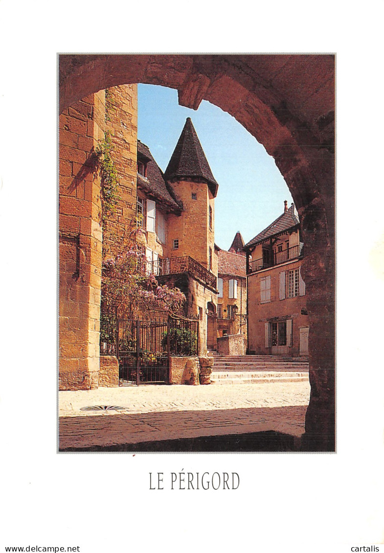 24-SARLAT-N° 4417-A/0307 - Sarlat La Caneda