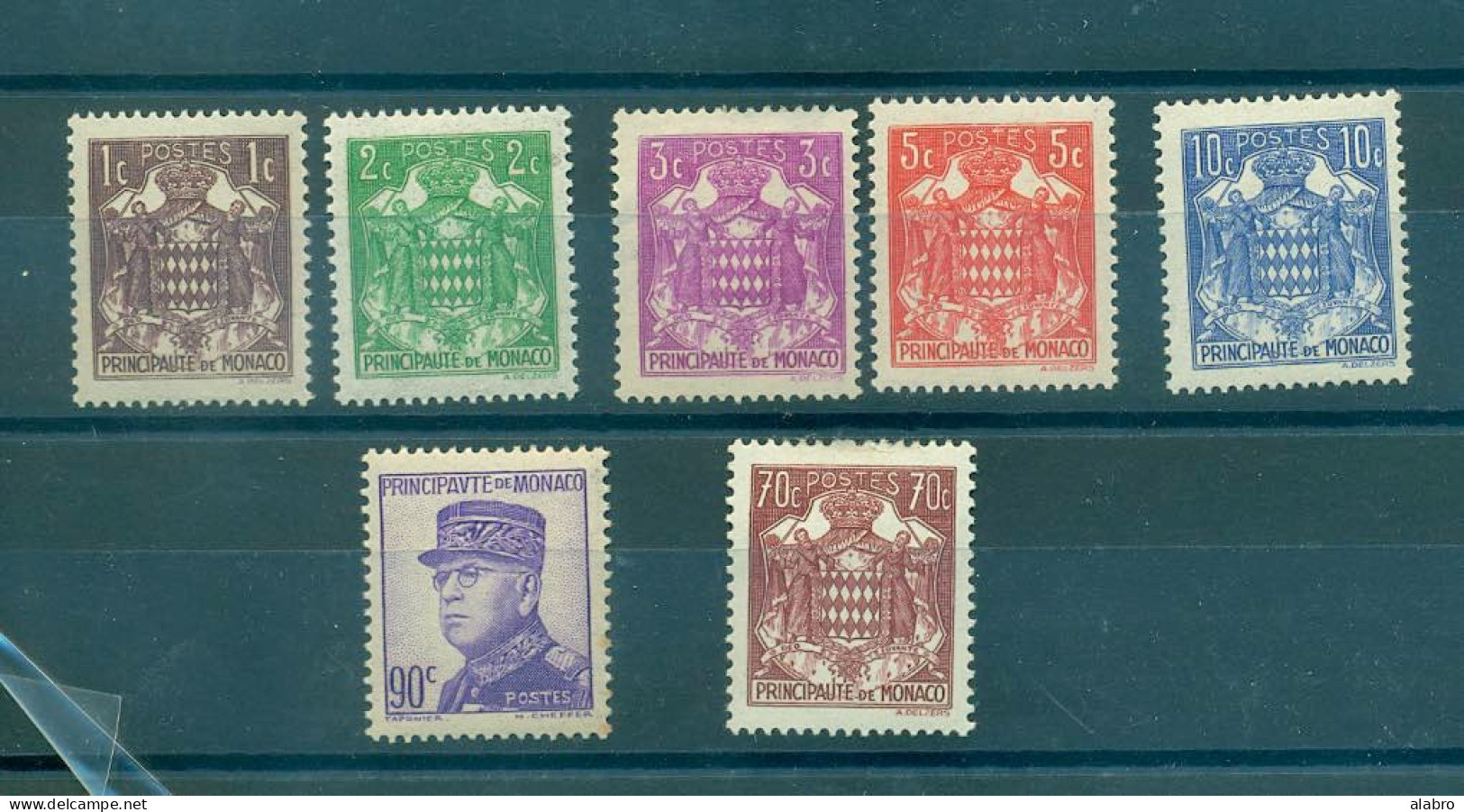 Blasons - Unused Stamps