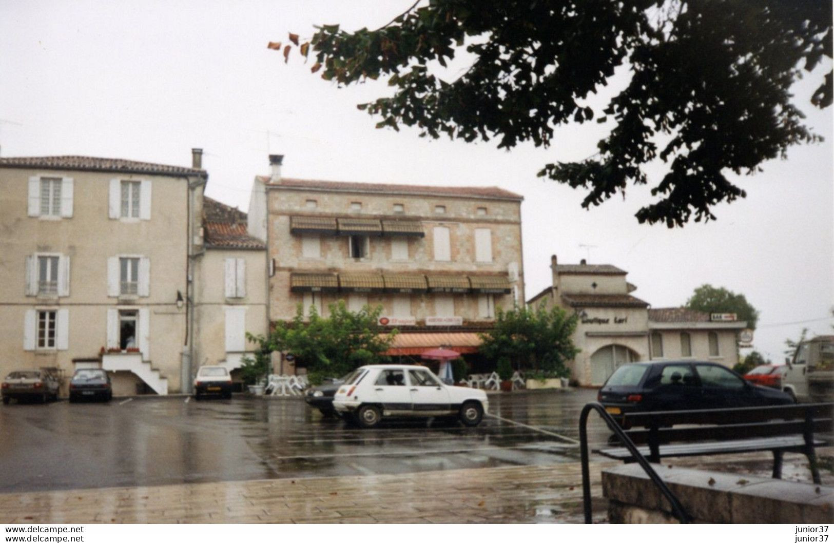 6 Photos Avec Des  Renault 5 - Automobiles