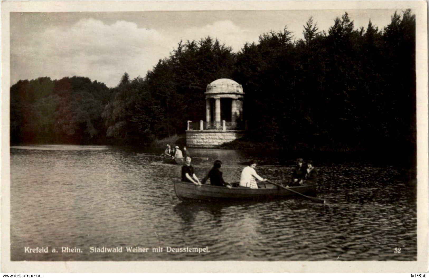 Krefeld Am Rhein - Stadtwald Weiher - Krefeld