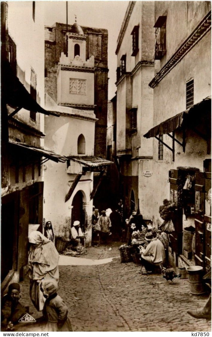 Alger - Une Rue De La Casbah - Alger