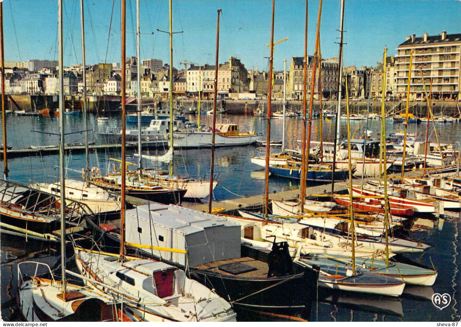 50 - Cherbourg - Le Port Des Yachts - L'Avant Port Vers Le Quai Caligny - Cherbourg