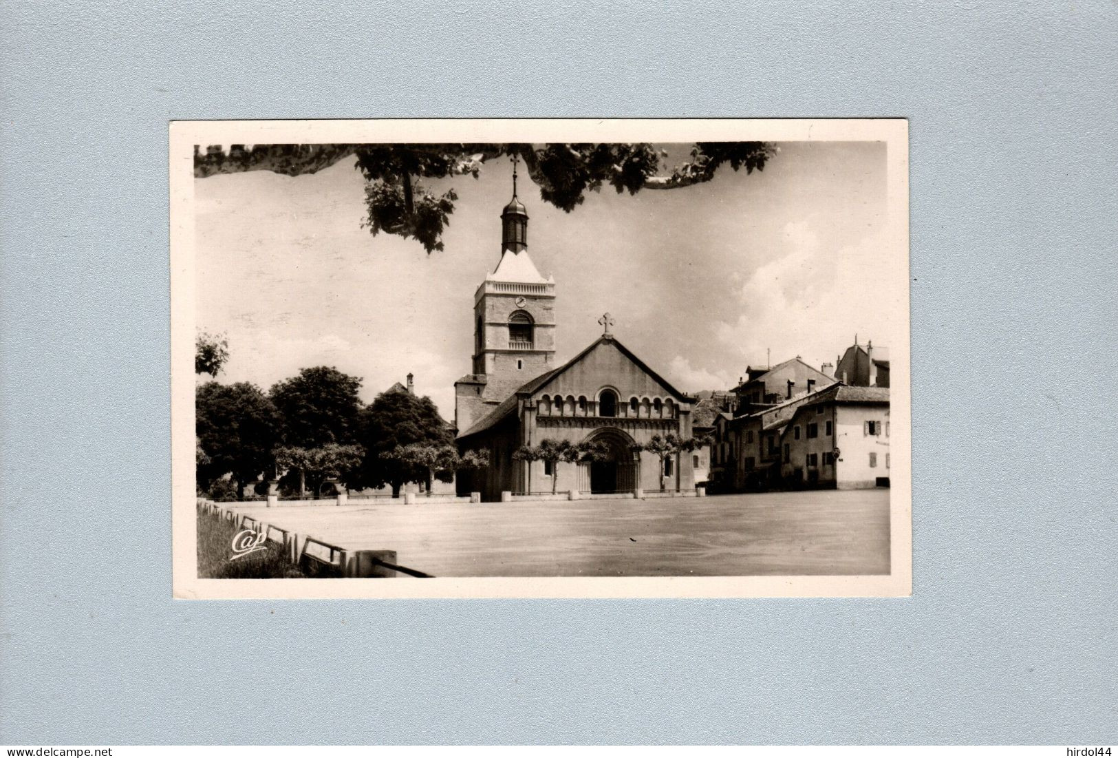 Evian-les-Bains (74) : Place De L'église - Evian-les-Bains