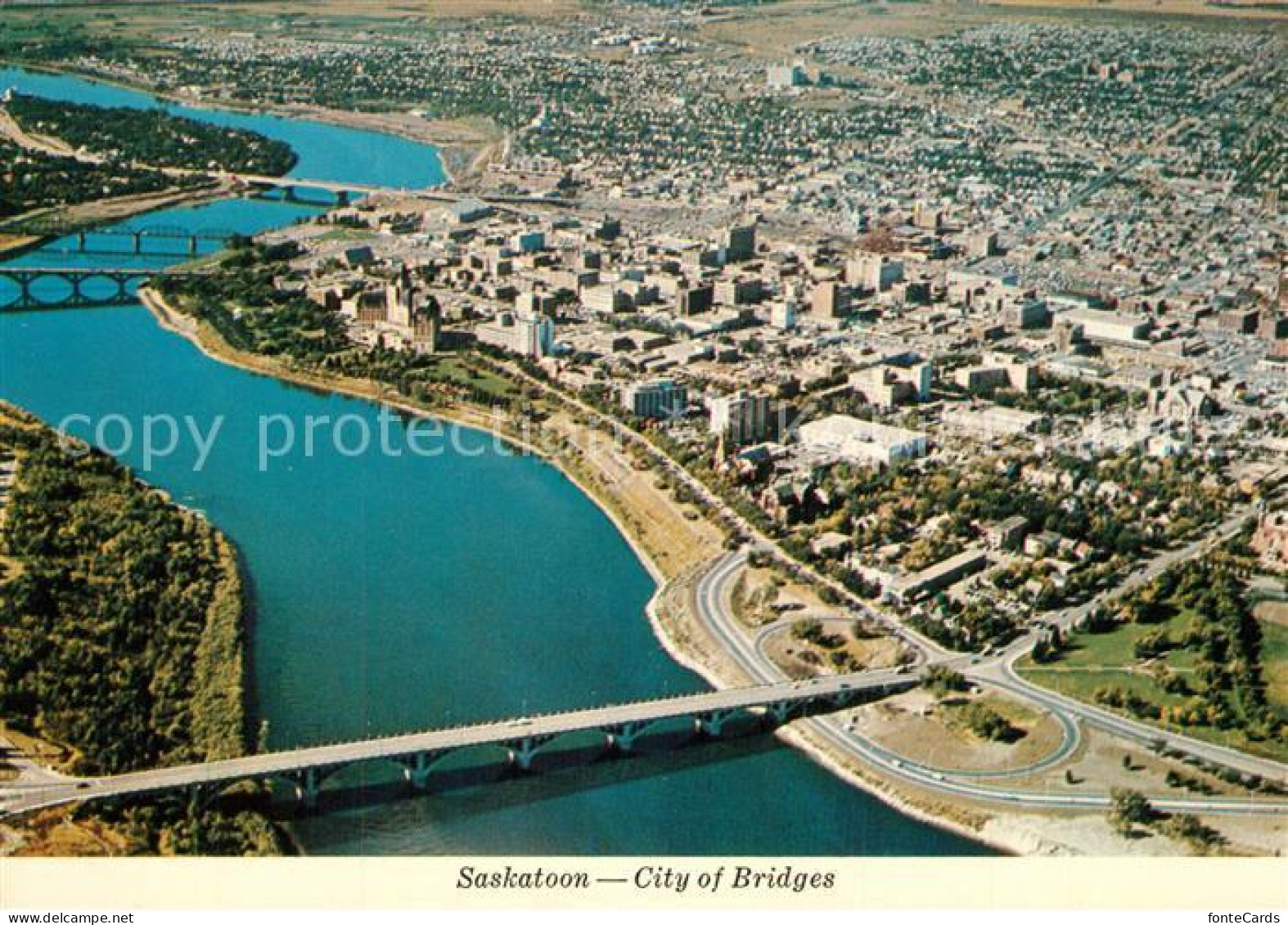 13576783 Saskatoon City Of Bridges Aerial View Saskatoon - Zonder Classificatie