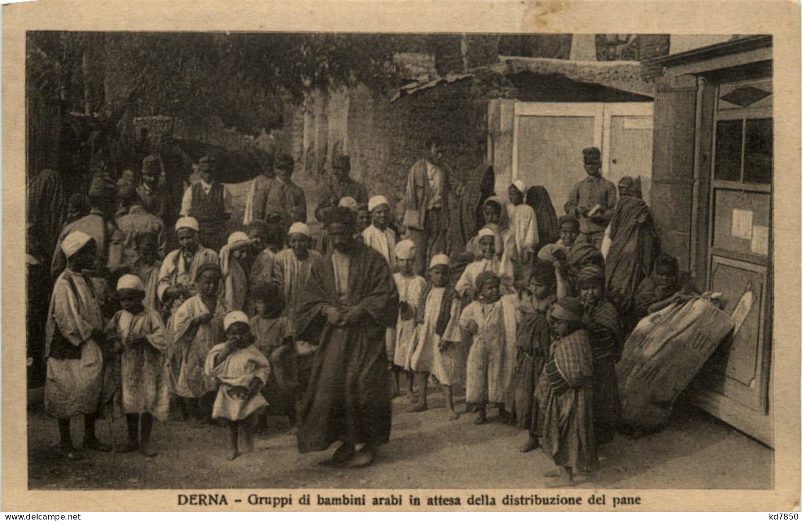 Derna - Gruppi Di Bambini - Libye