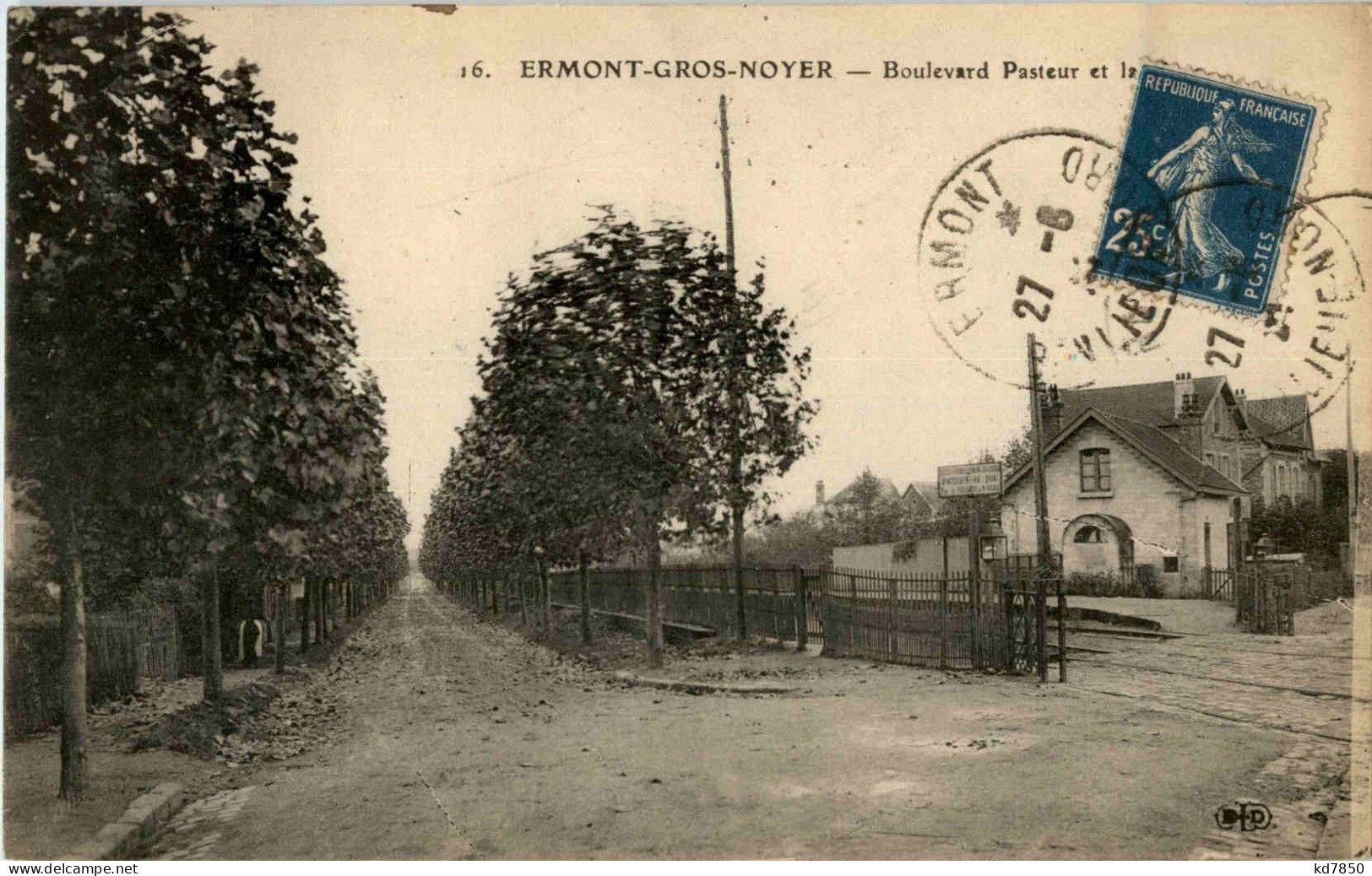 Ermont Gros Noyer - Boulevard Pasteur - Ermont-Eaubonne