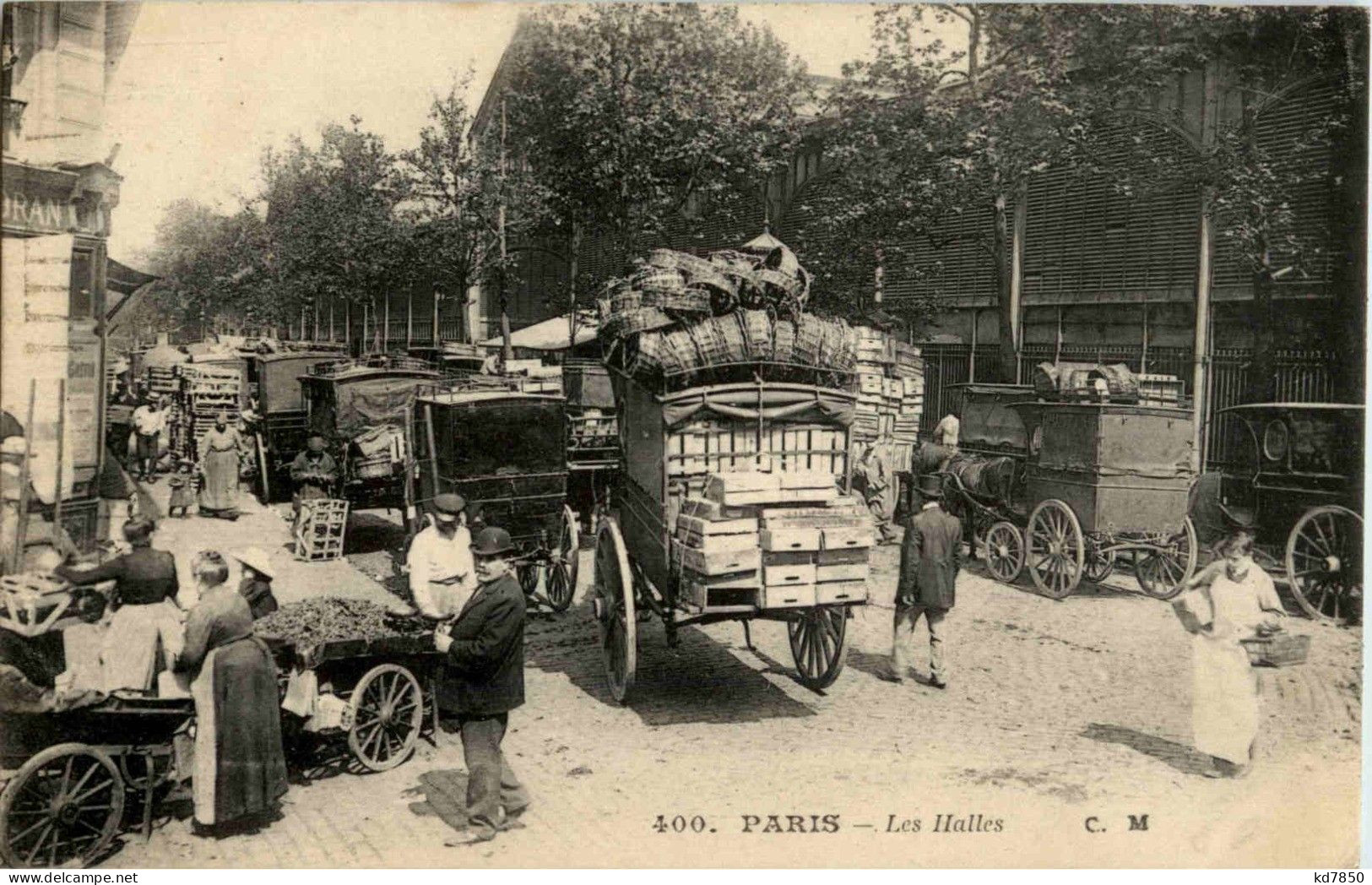 Paris - Les Halles - Straßenhandel Und Kleingewerbe