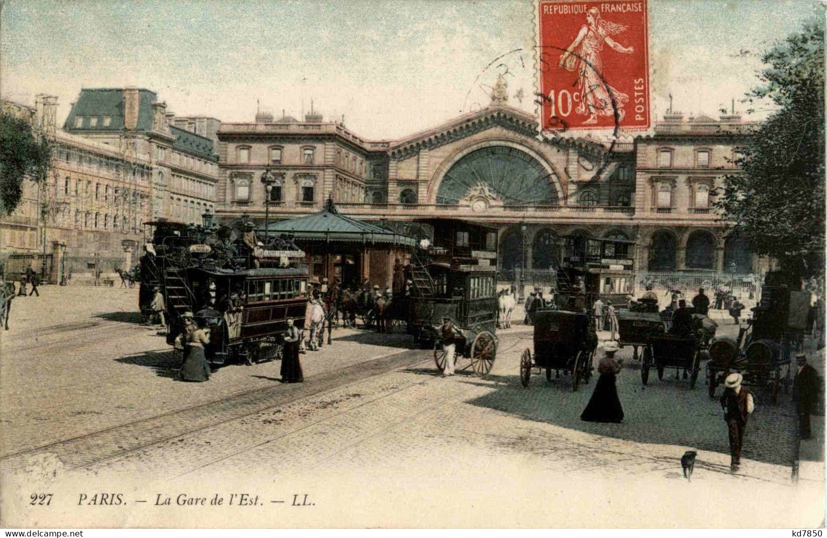 Paris - Gare De L Est - Tramway - Metro, Stations