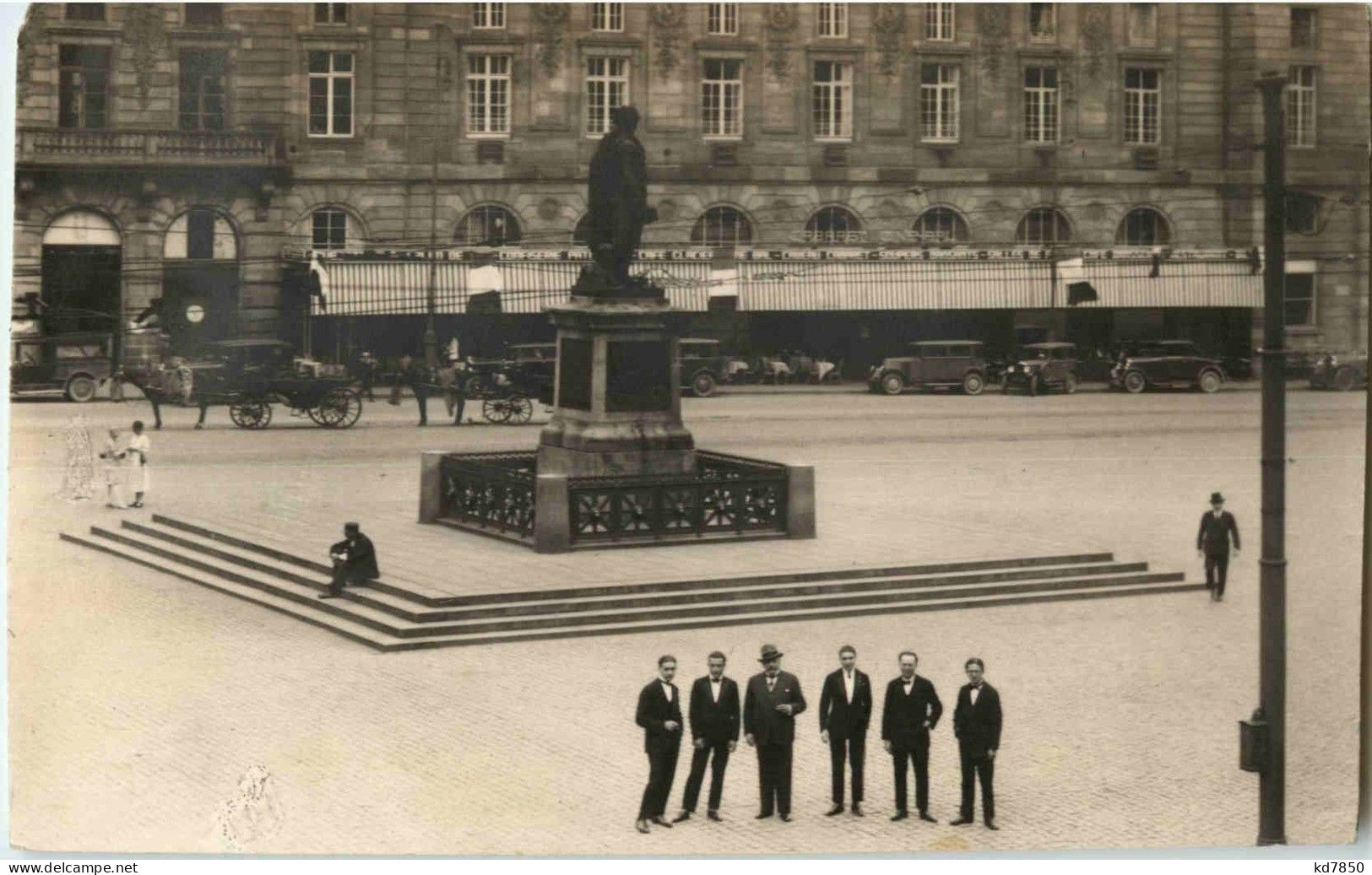 Paris - Hotel Palace Maison Rouge - Cafés, Hoteles, Restaurantes