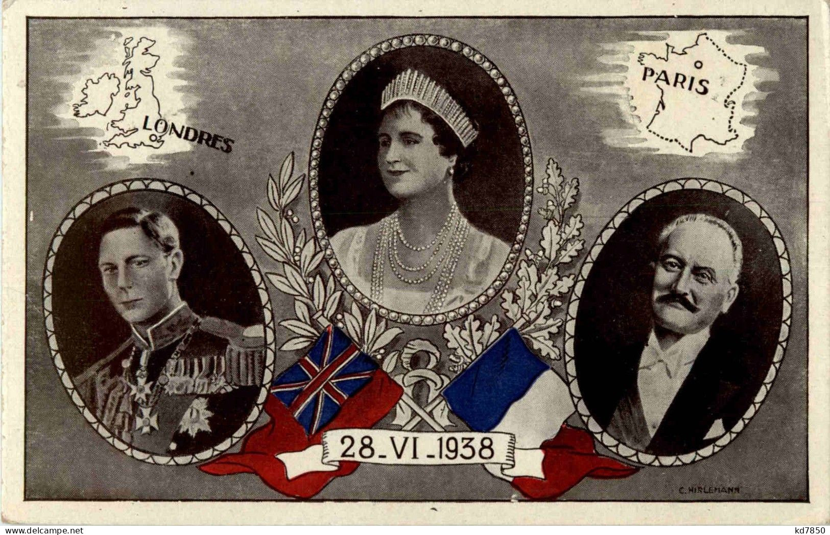 Paris - Visit Of The Queen 1938 - Familles Royales