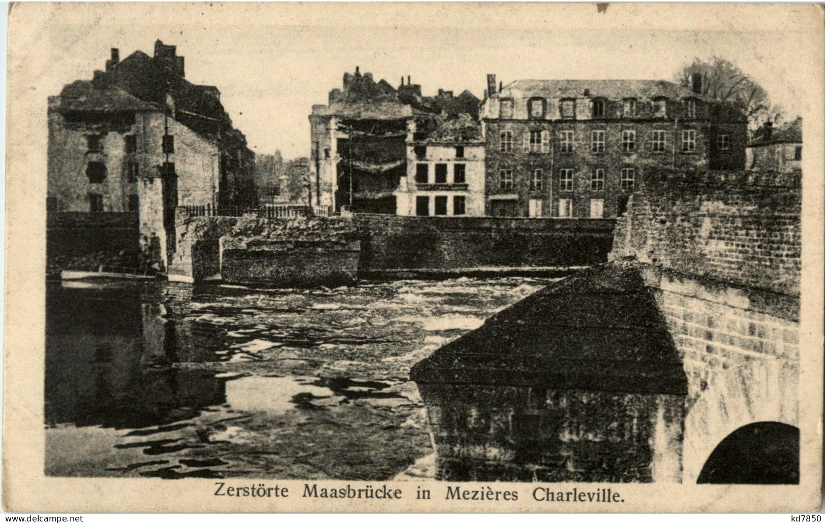 Charleville - Zerstörte Maasbrücke - Charleville