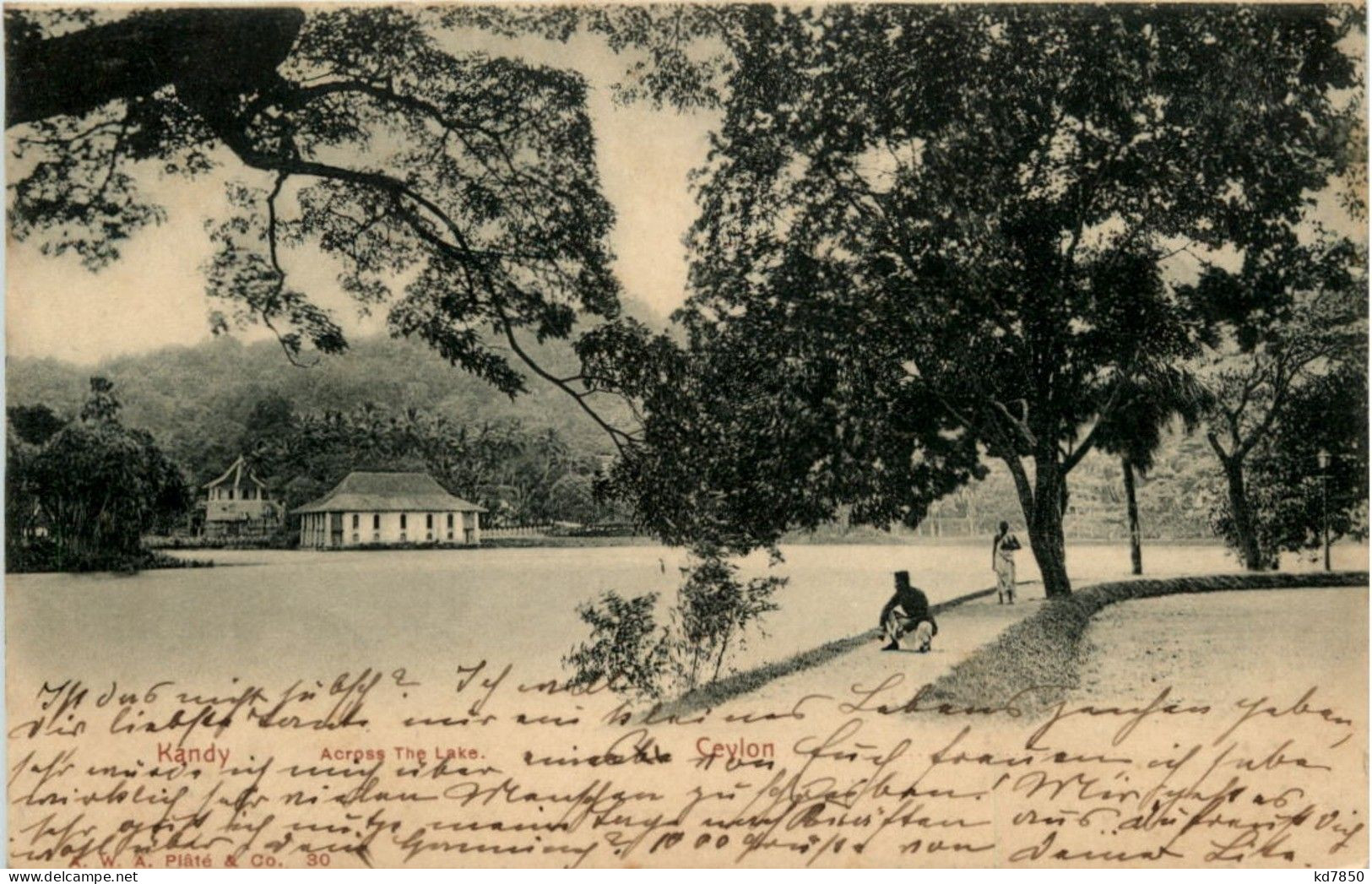 Kandy - Across The Lake - Sri Lanka (Ceilán)