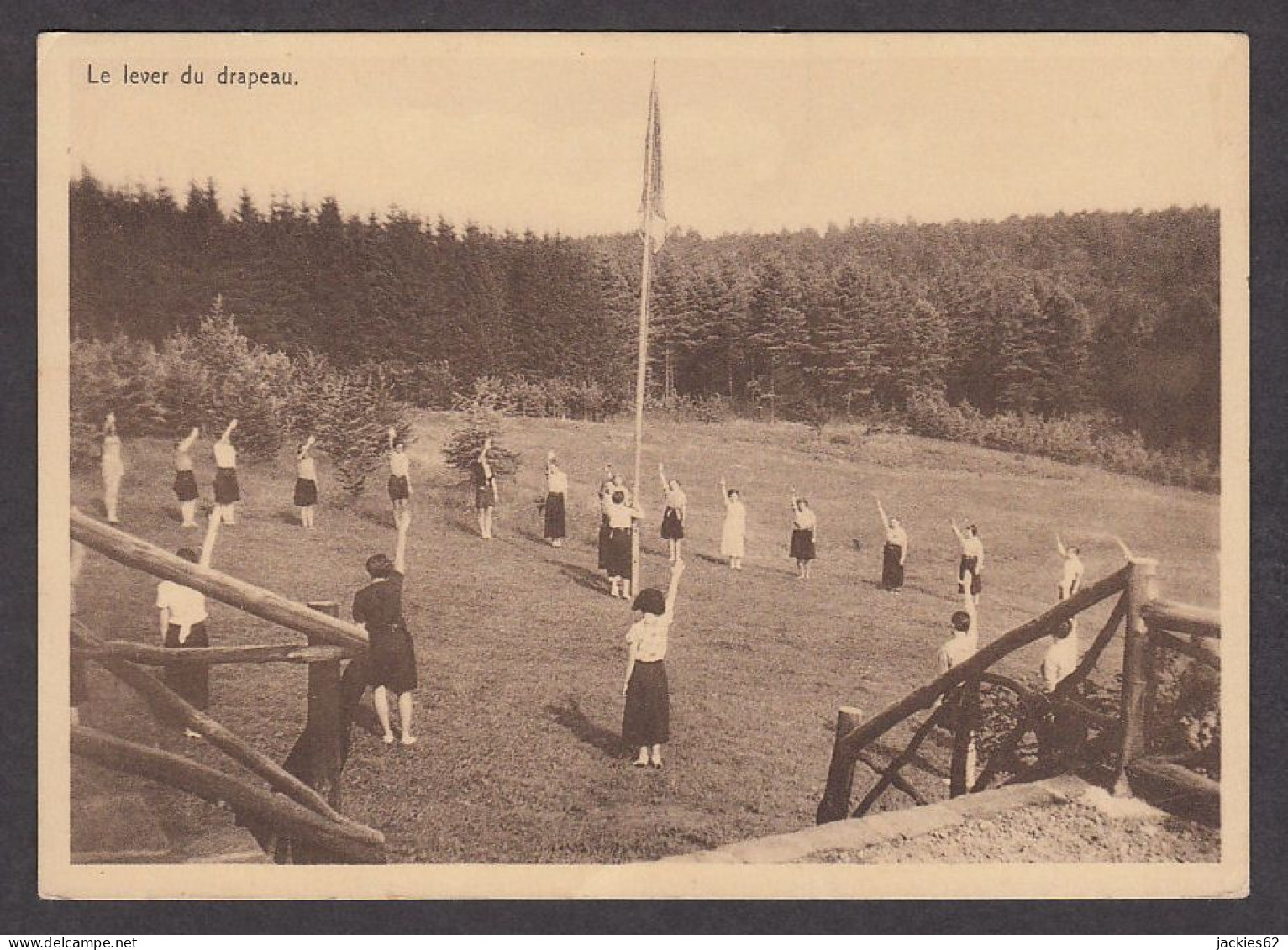 070849/ LOUETTE-SAINT-PIERRE, Camp De Vacances *Les Fauvettes*, Le Lever Du Drapeau - Gedinne