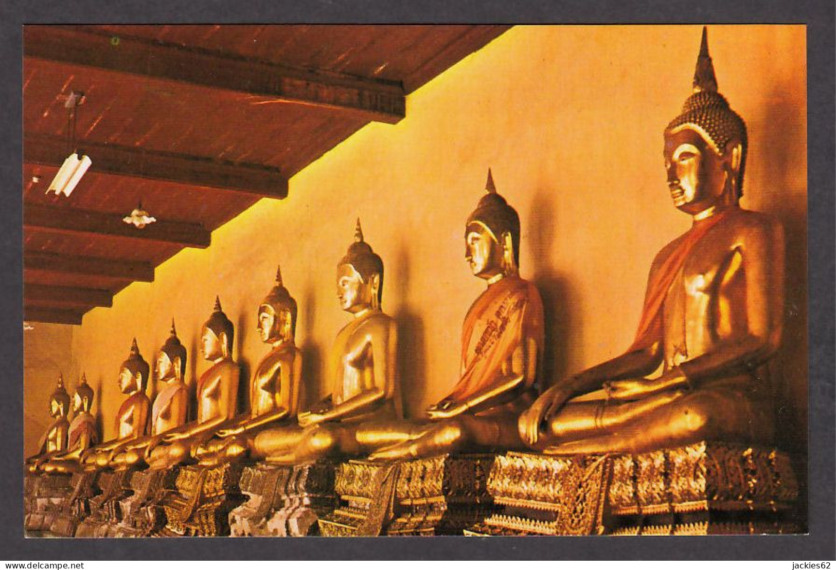 115881/ BANGKOK, Wat Pho, Temple Of The Reclining Buddha, Images Of Budhist Phro From Many Places Of Thailand - Thaïland