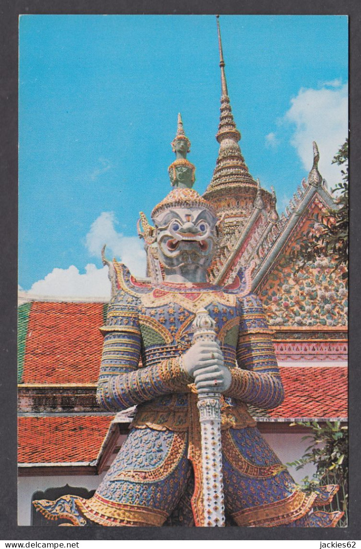 115852/ BANGKOK, Wat Arun, Temple Of Dawn, Giant Guardian - Thaïlande
