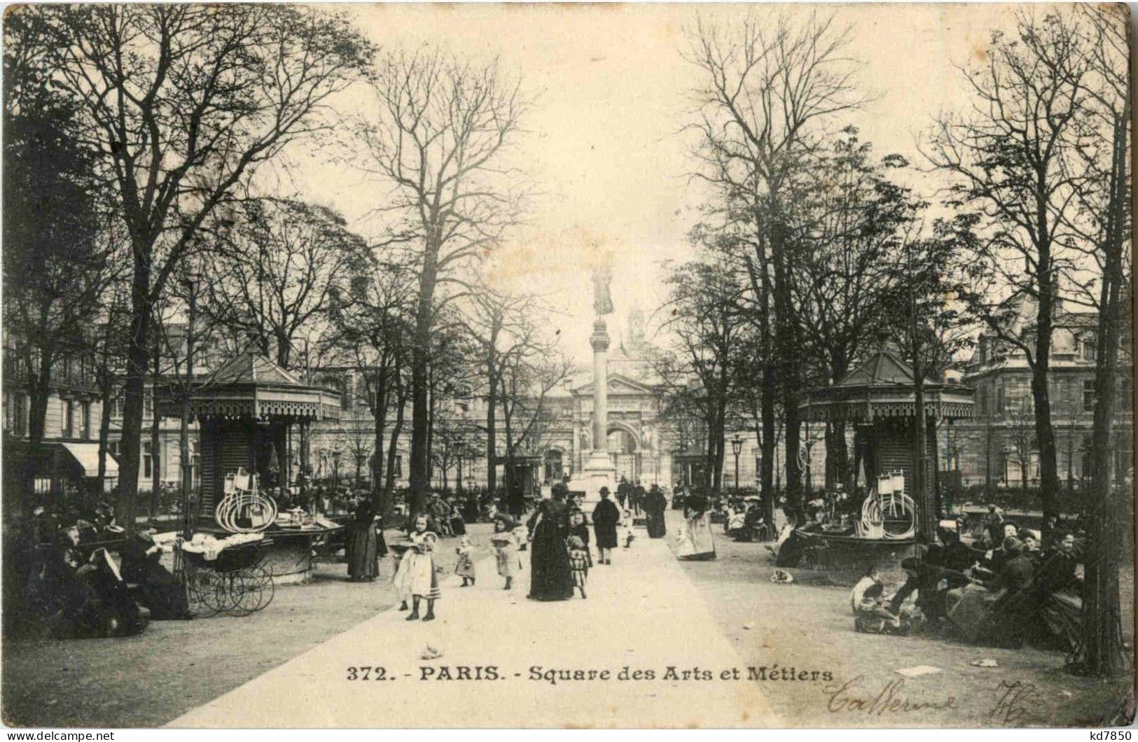 Paris - Square Des Arts Et Metiers - Petits Métiers à Paris