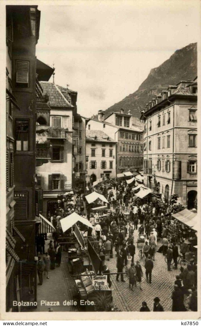 Bolzano - Piazza Delle Erbe - Bolzano