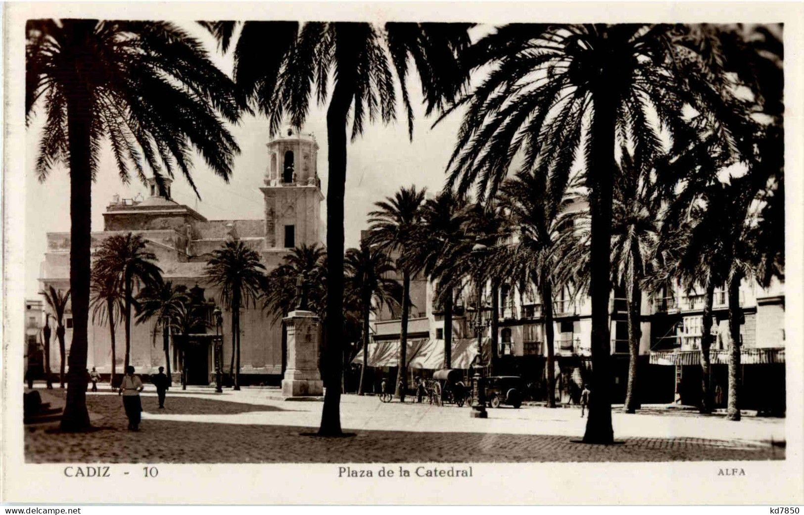 Cadiz - Plaza De La Catedral - Cádiz
