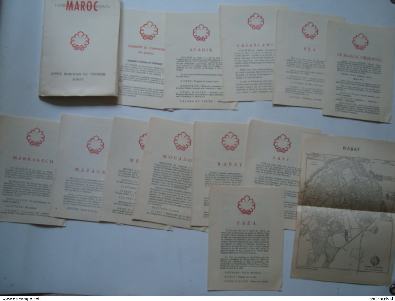 MAROC. FICHES DE RENSEIGNEMENTS - MOROCCO, 1950 APROX. TOURISM. 12 BI-FOLDS + MAP OF RABAT. - Toeristische Brochures