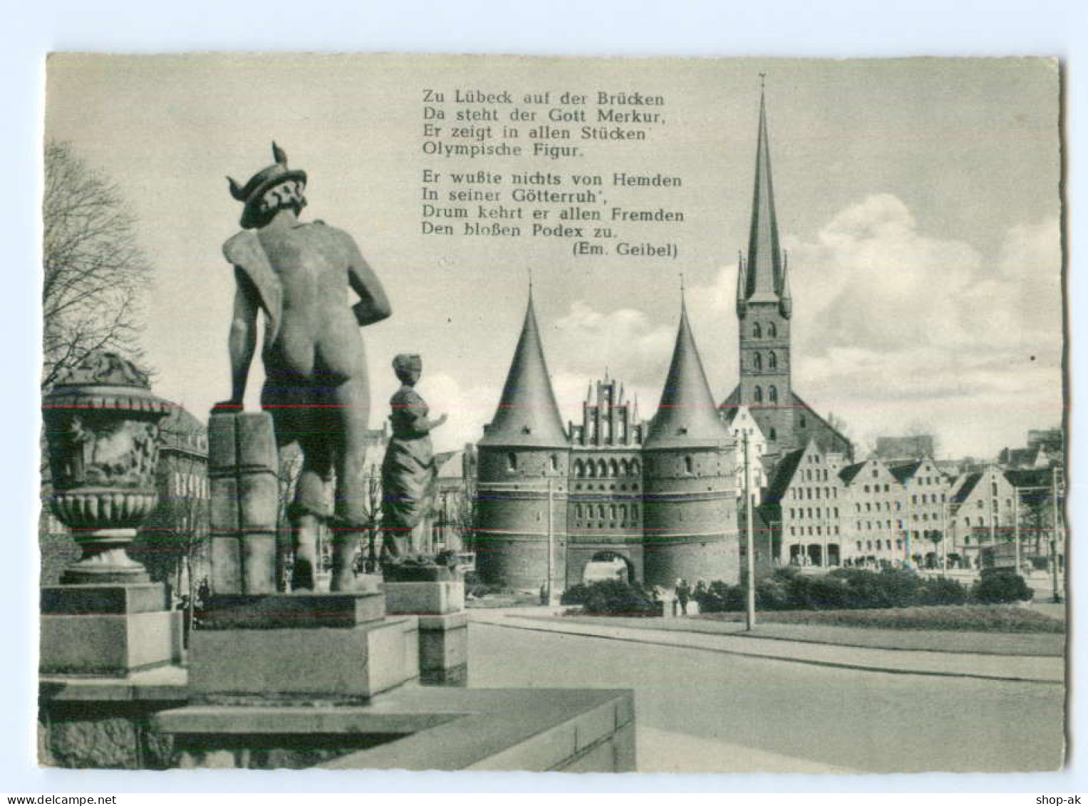 Y5907/ Lübeck Blick Auf Holstentor Und Petrikirche AK - Luebeck-Travemuende