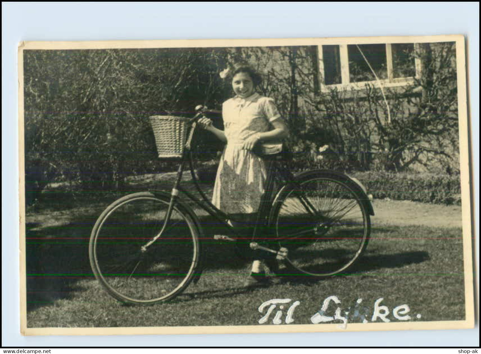 T2683/ Mädchen Mit Fahrrad Foto AK 1940  - Altri & Non Classificati