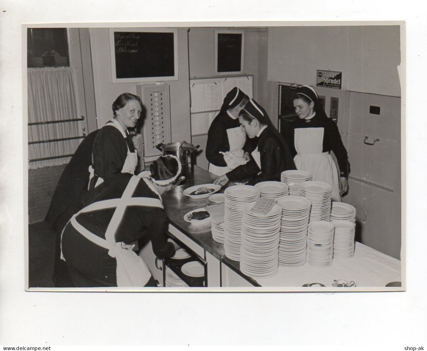 F6614/ Schwestern In Der Küche Großküche Foto Ca.1950 19 X 13,5 Cm - Non Classificati