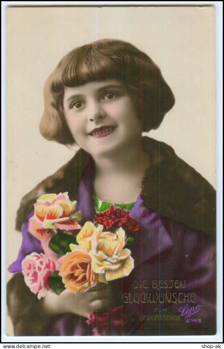 Y2566/ Geburtstag Mädchen Mit Rosen Foto AK 1925 - Anniversaire
