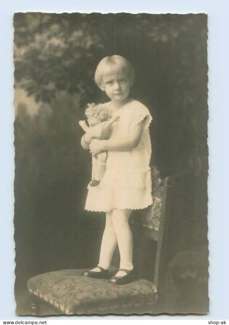 M333/ Mädchen Mit Puppe Schöne Foto AK Ca.1925 - Altri & Non Classificati