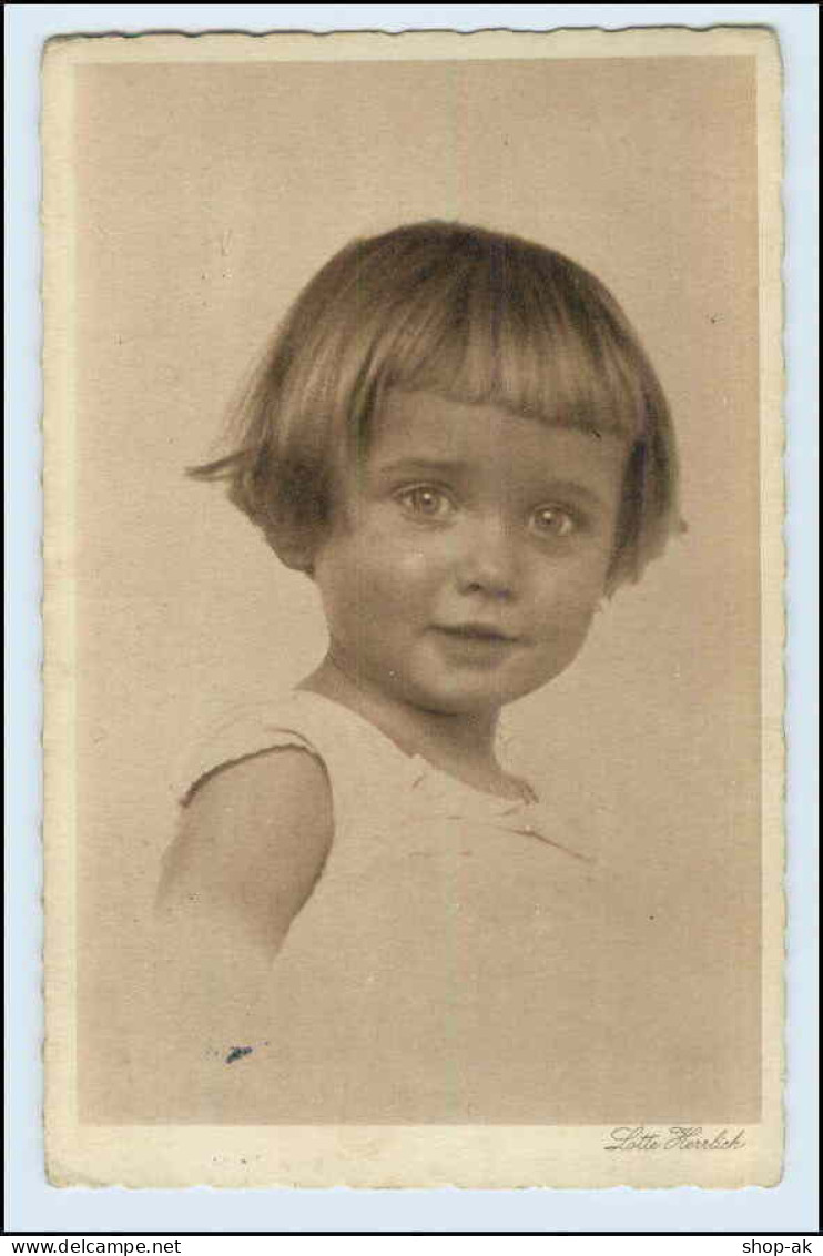 W2D18/ Lotte Herrlich Kinderköpfe AK 1934 - Autres & Non Classés