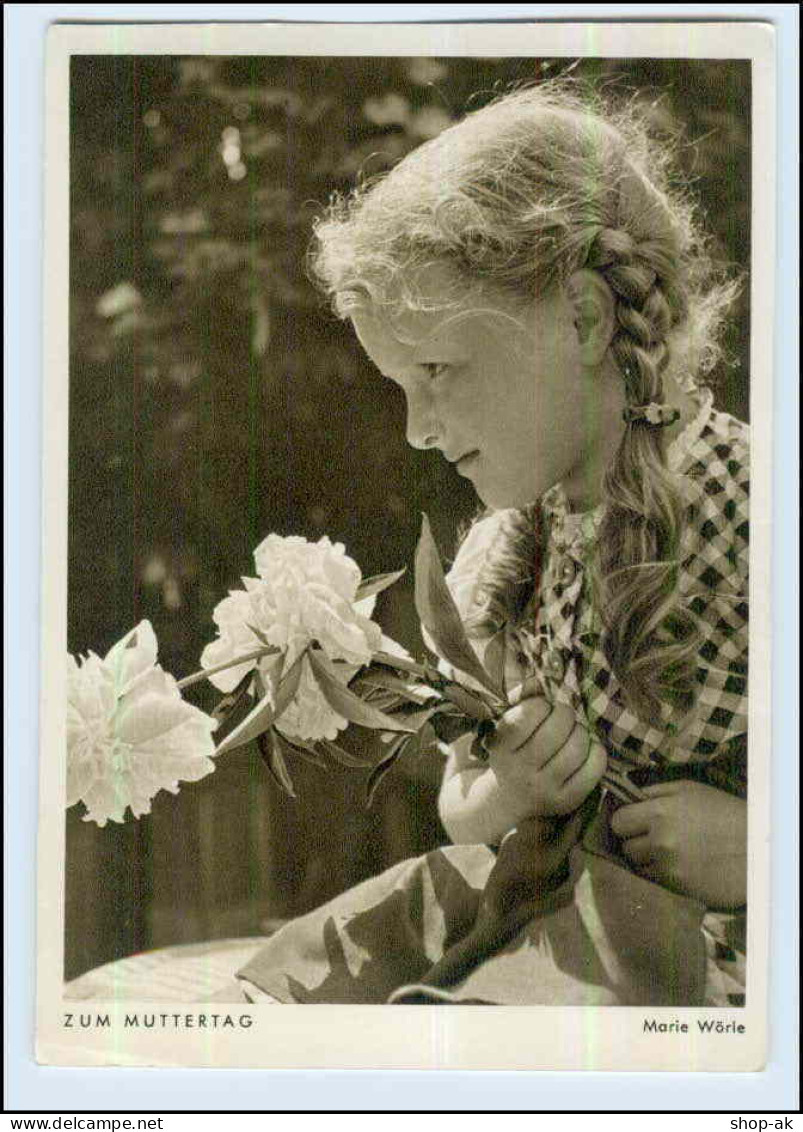 P3C29/ Muttertag Schöne AK Mädchen Mit Blumen Ca.1955 - Mother's Day