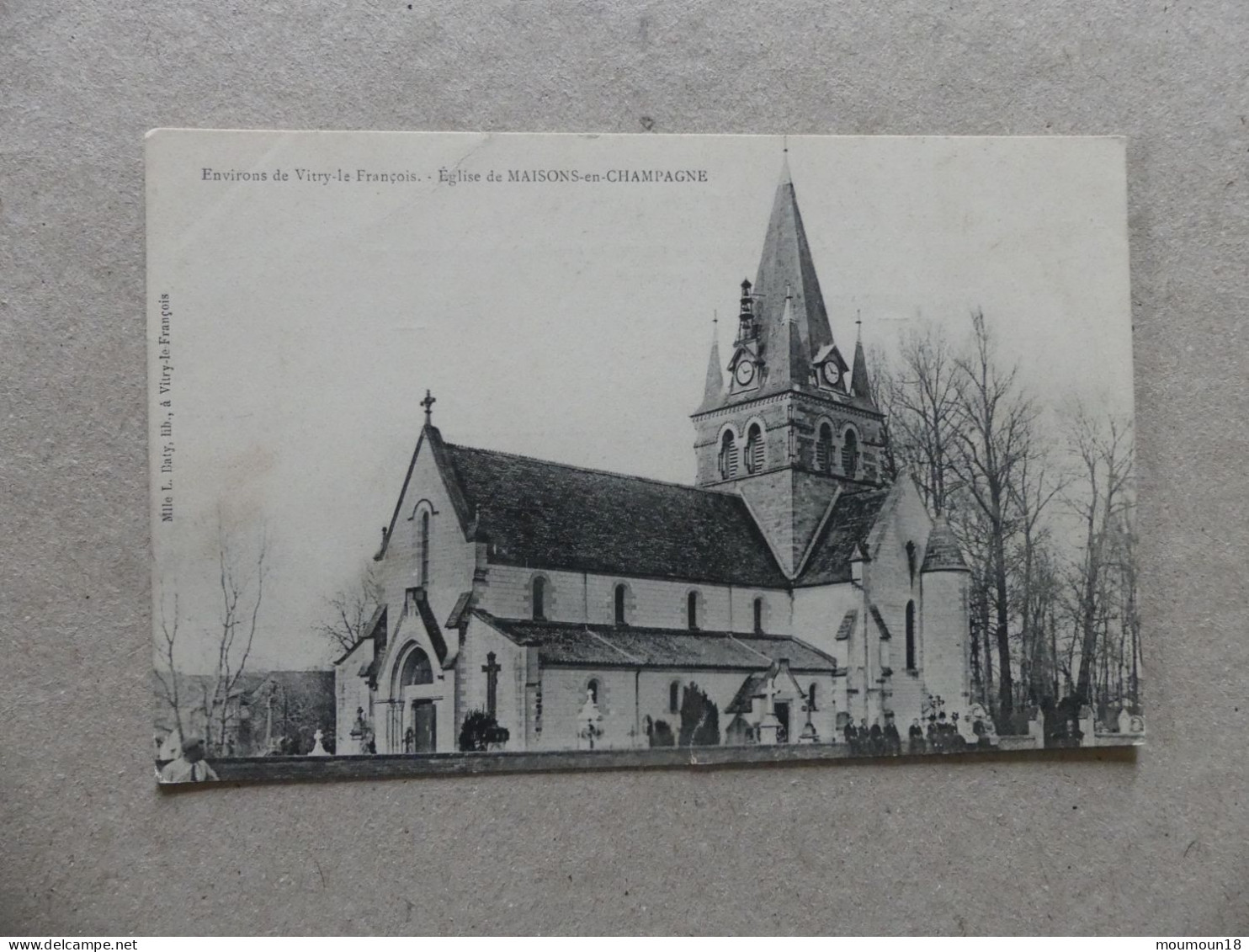 Eglise De Maisons-en-Champagne Mlle Baty - Autres & Non Classés