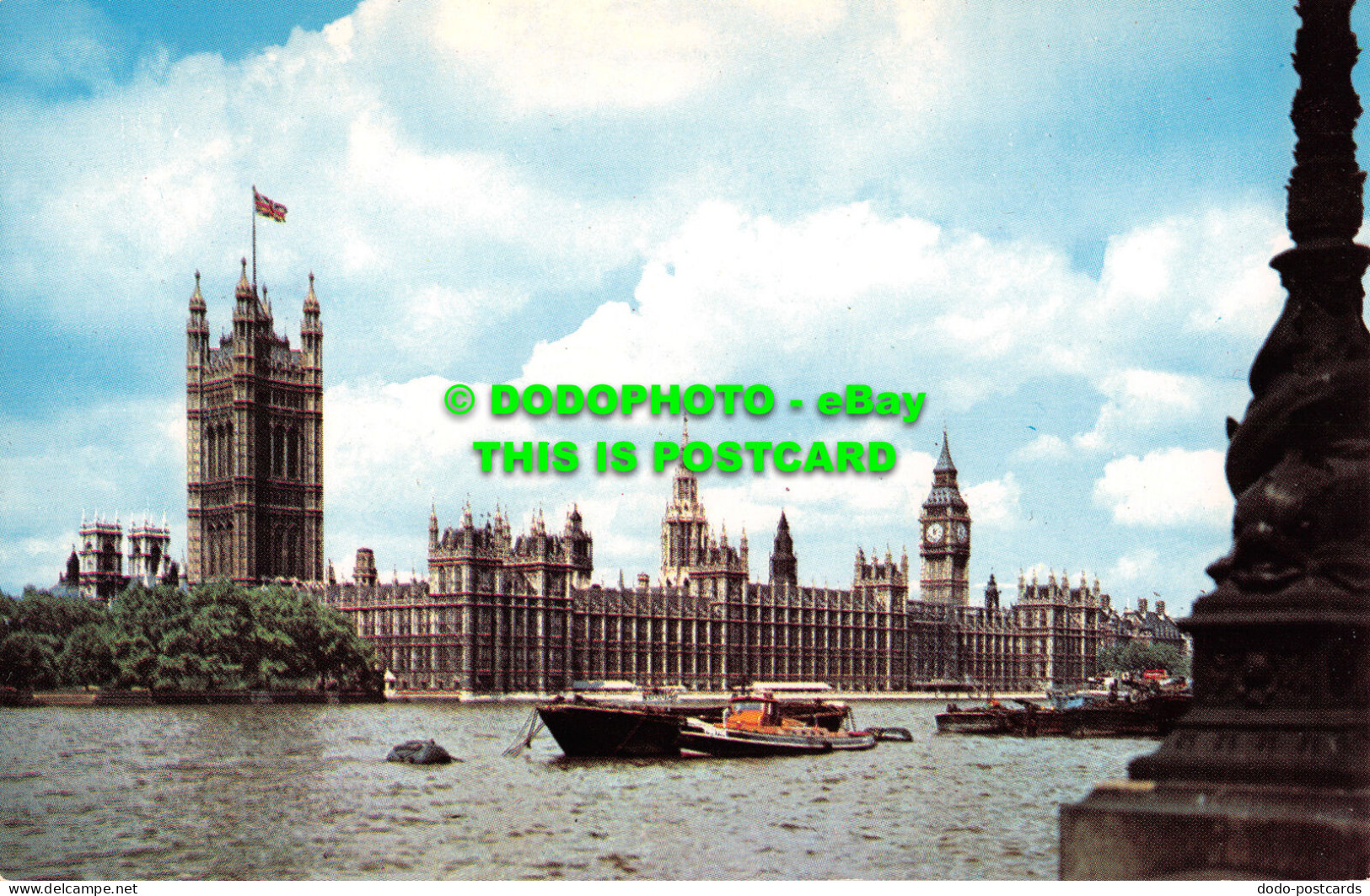 R520902 London. Houses Of Parliament And River Thames - Other & Unclassified