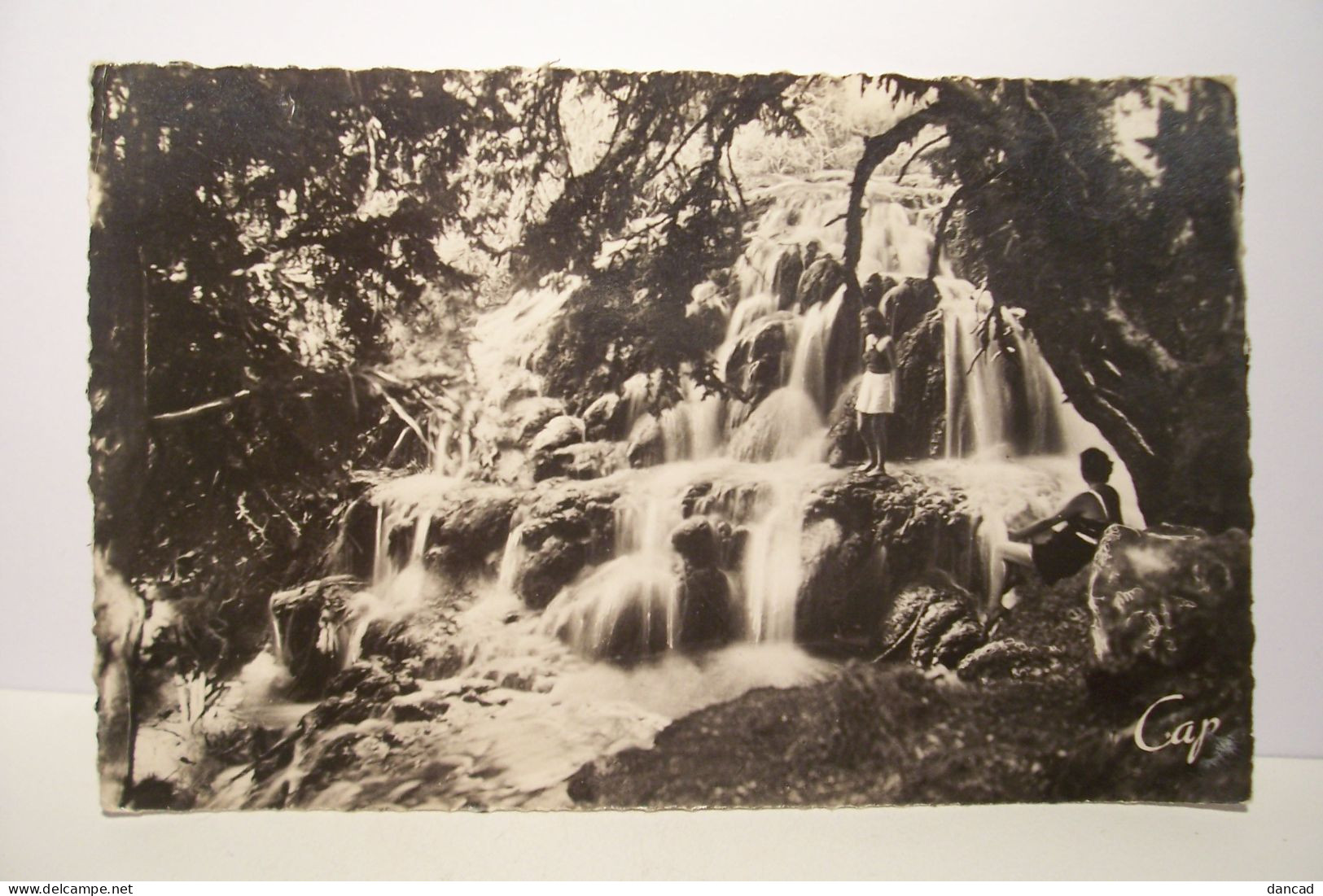 IFRANE   -La Cascade Des Vierges  -  ( Pas De Reflet Sur L'original ) - Sonstige & Ohne Zuordnung