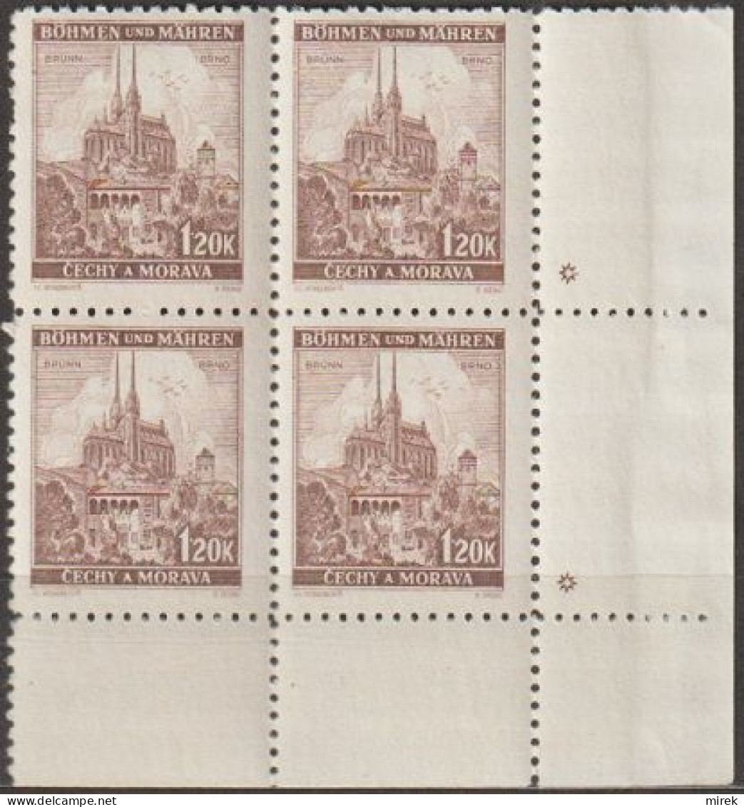 090/ Pof. 43; Corner 4-block, Plate Marks *, Wide Border - Ongebruikt