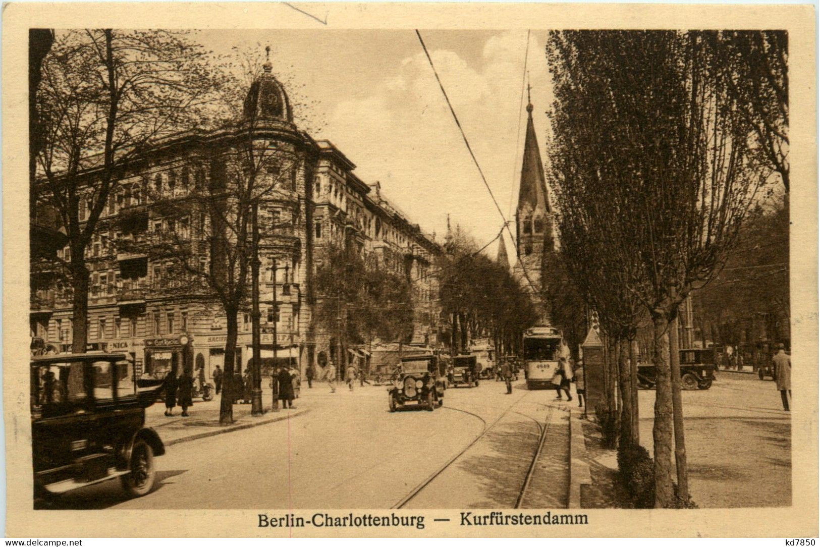 Charlottenburg - Kurfürstendamm - Charlottenburg