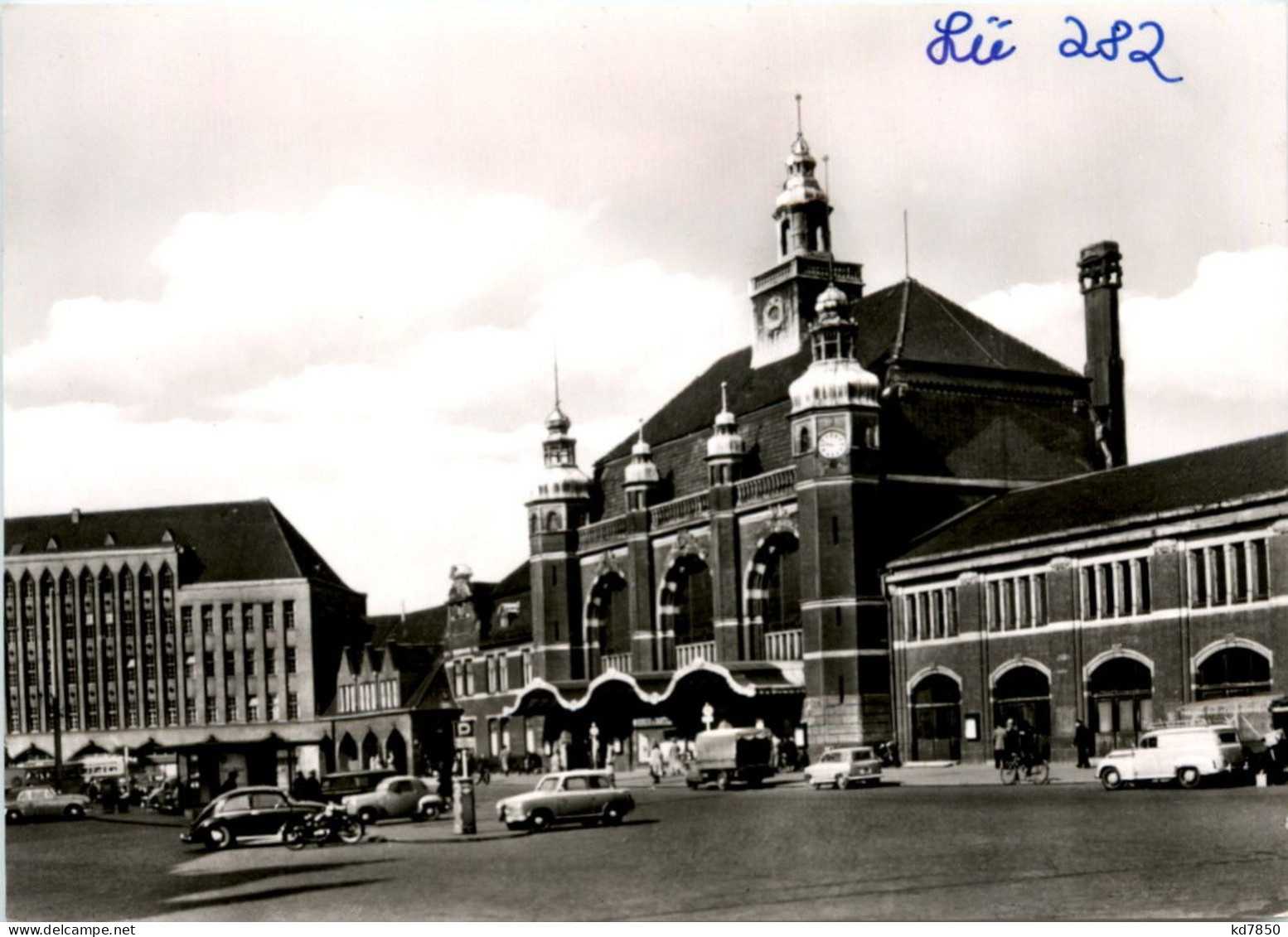 Lübeck - Hauptbahnhof - Lübeck