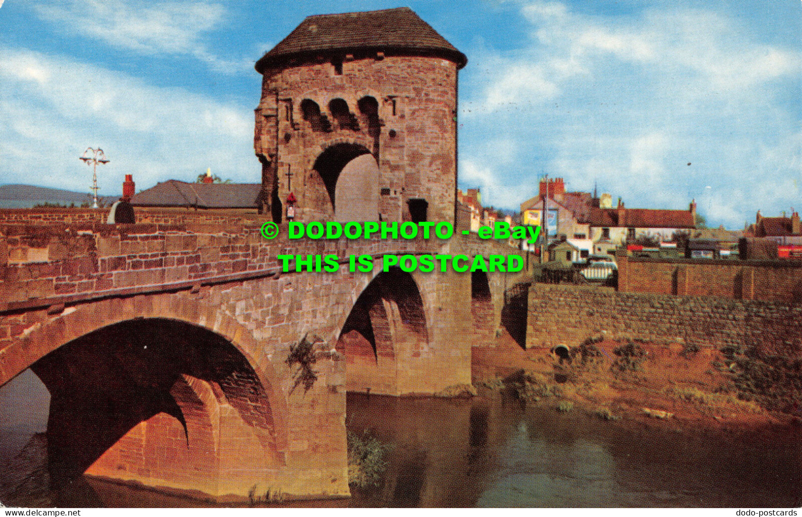 R521021 Monmouth. Monnow Bridge. Postcard - Monde