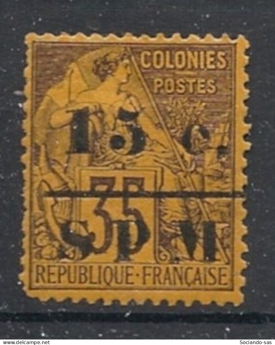 SPM - 1885-91 - N°YT. 13 - Type Alphée Dubois 15c Sur 35c Noir Sur Jaune - Neuf * / MH - Nuovi