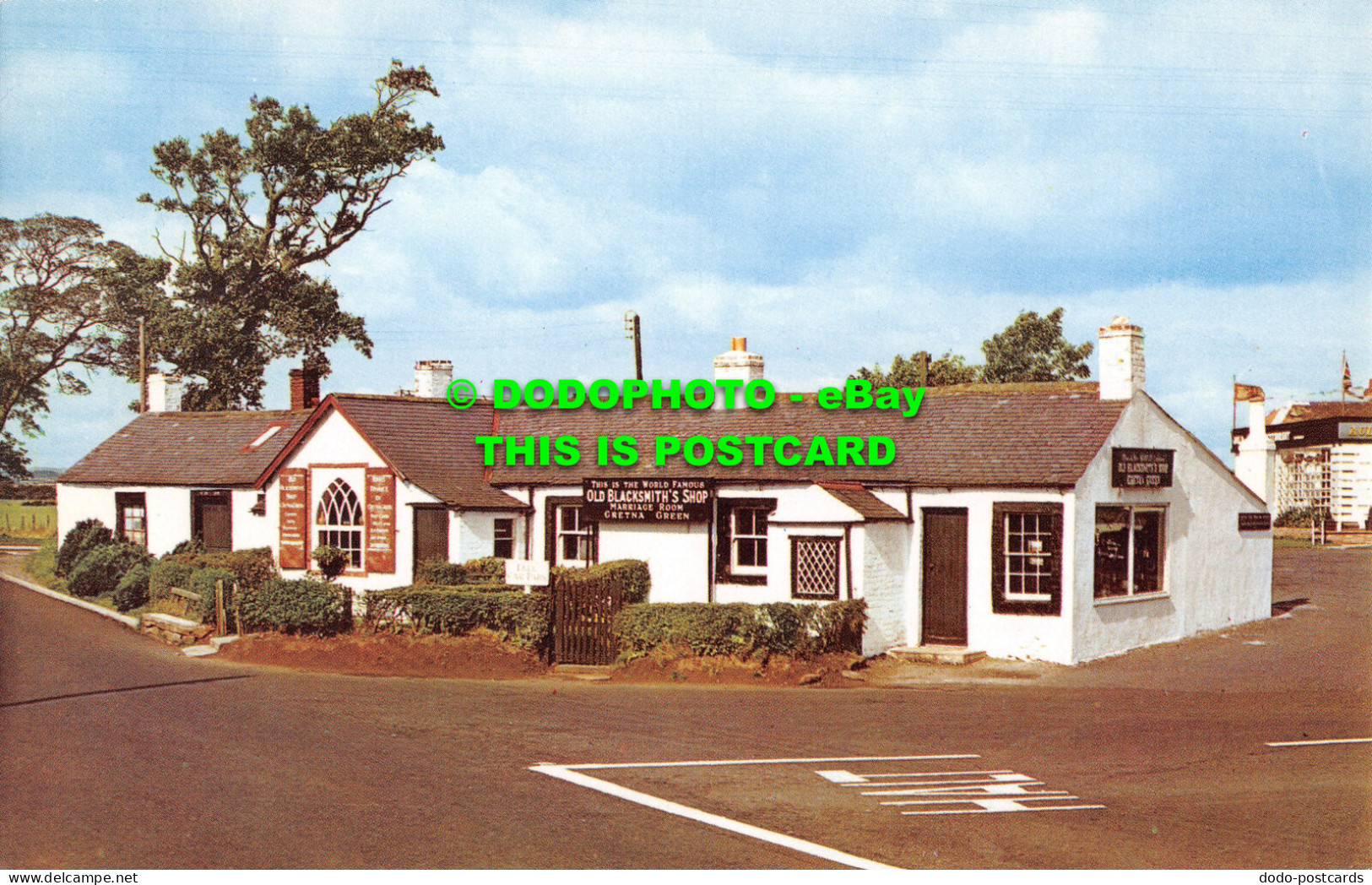 R521784 The Celebrated Old Blacksmiths Shop. Gretna Green. PT35626 - Monde