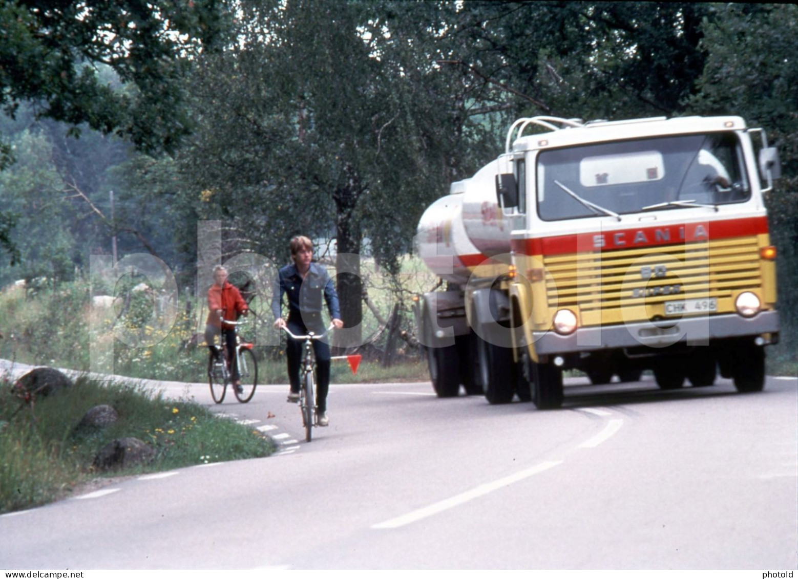 C 1980 SCANIA 80 SUPER SHELL TANKER TRUCK SWEDEN SVERIG 35mm  DIAPOSITIVE SLIDE Not PHOTO No FOTO NB4089 - Diapositive